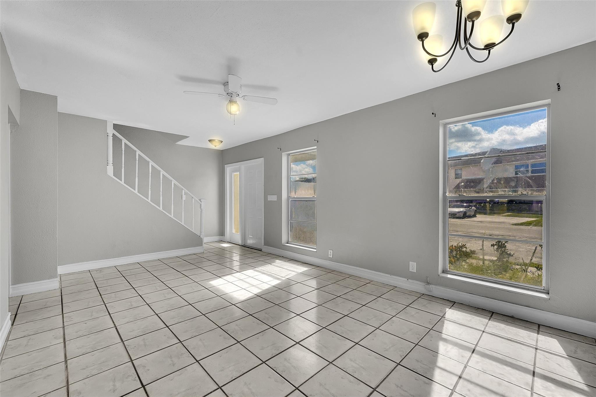 Tam-o-shanter Villas - Residential