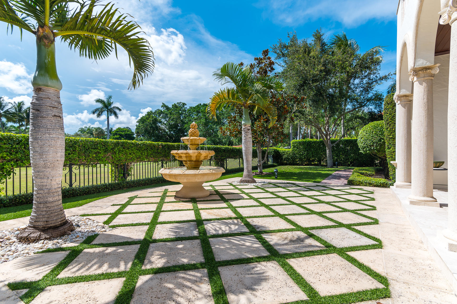 Royal Palm Yacht and Country Club - Residential