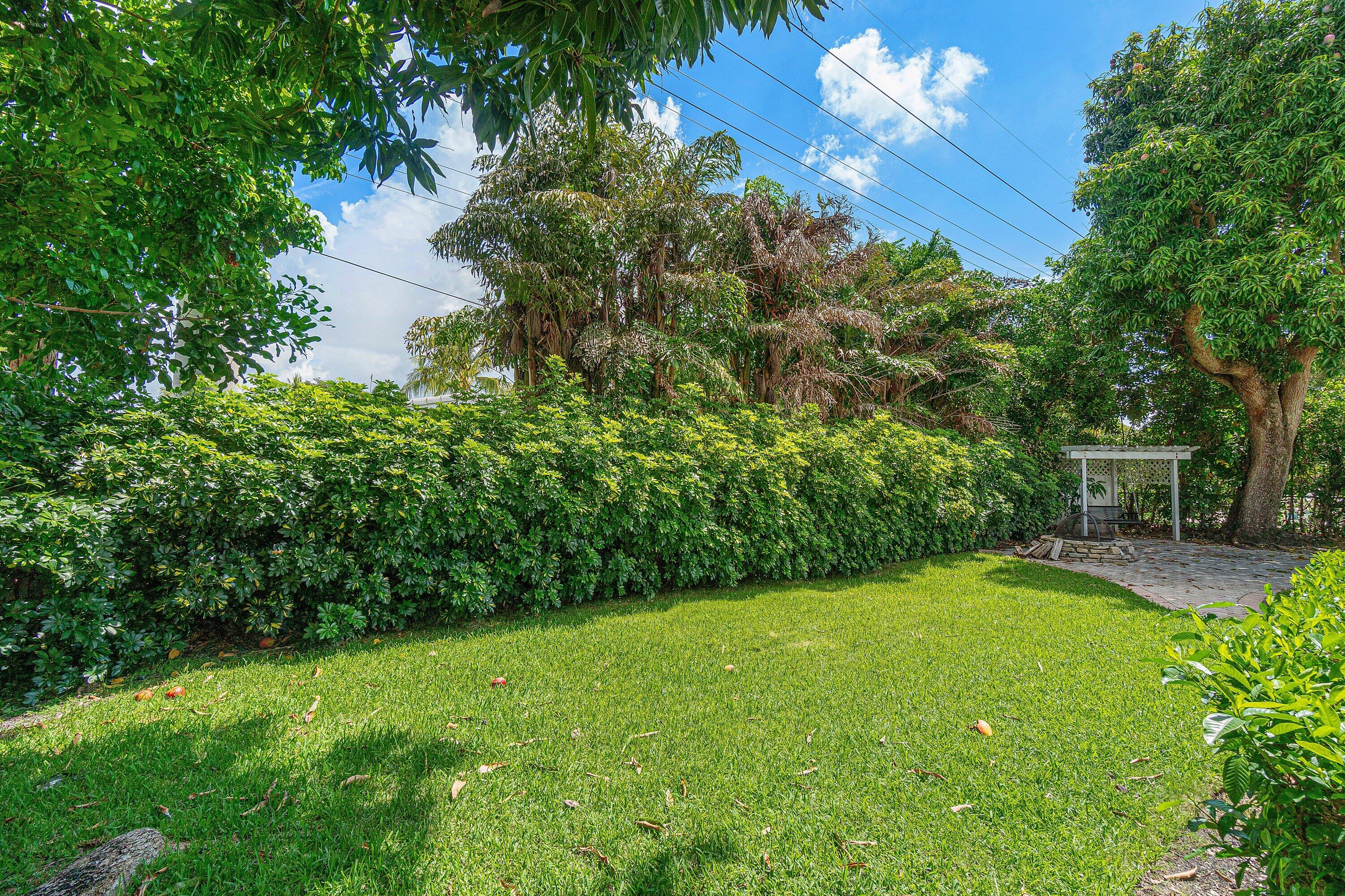 CAMINO GARDENS - Residential