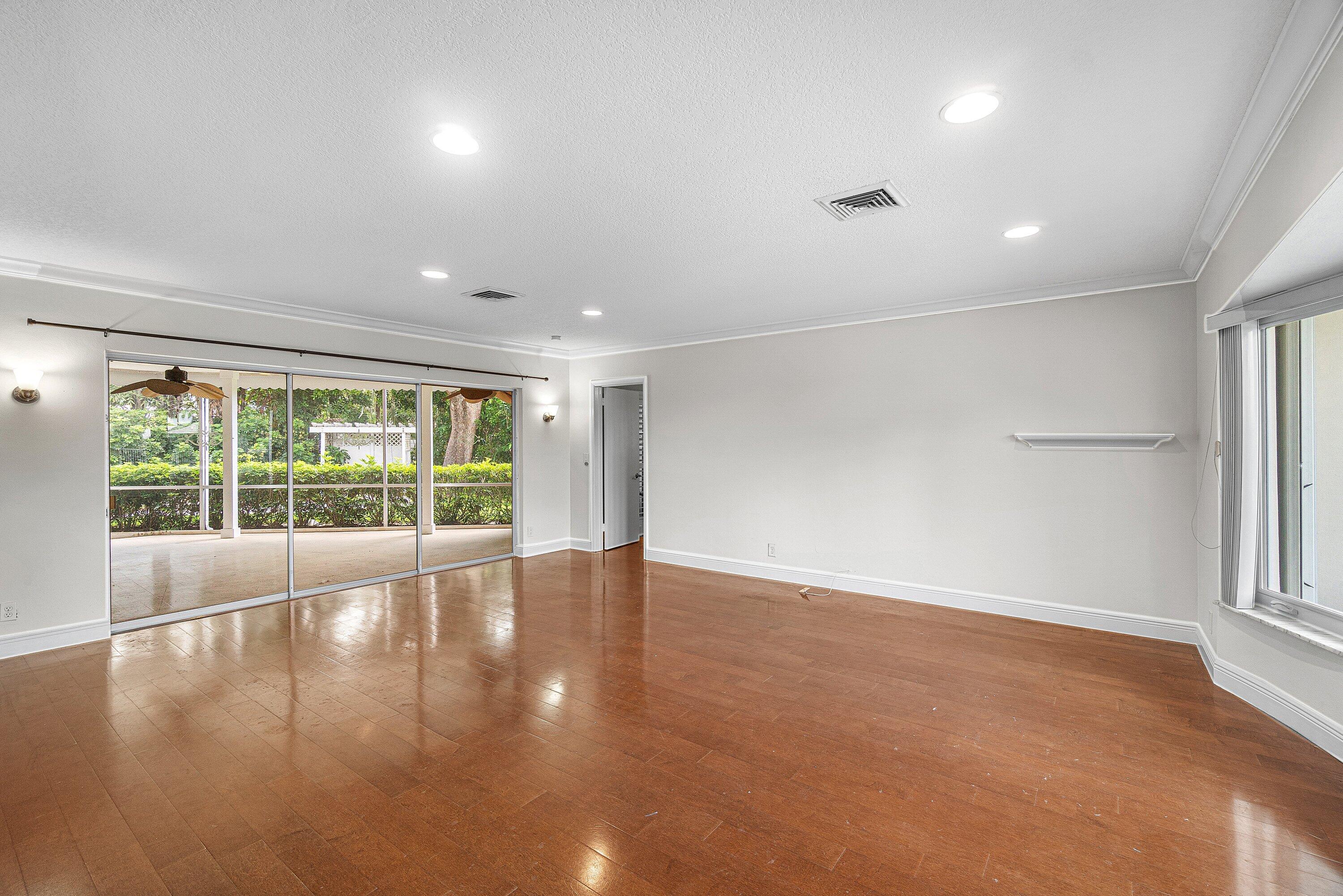 CAMINO GARDENS - Residential