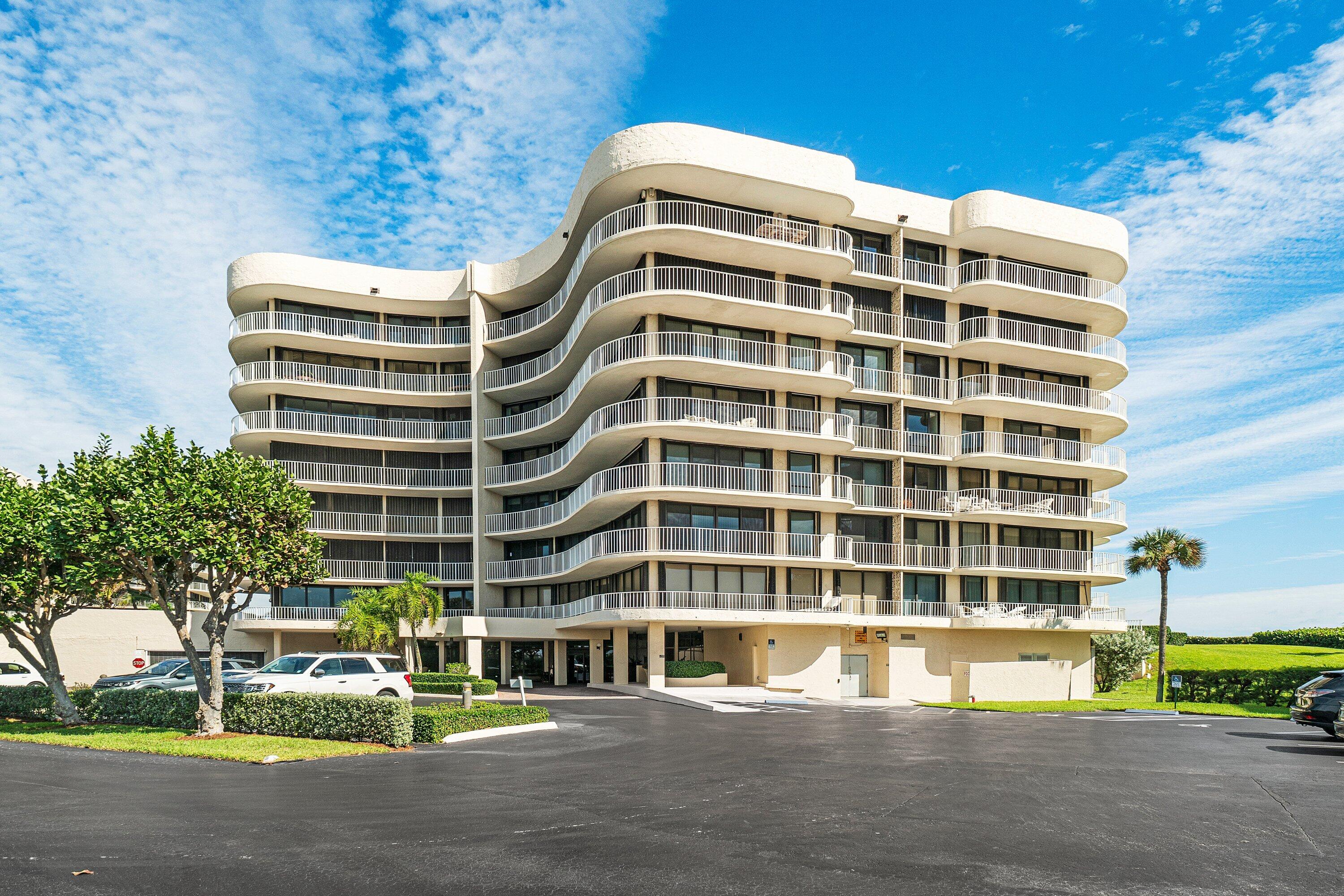 ATRIUMS OF PALM BEACH CONDO - Residential