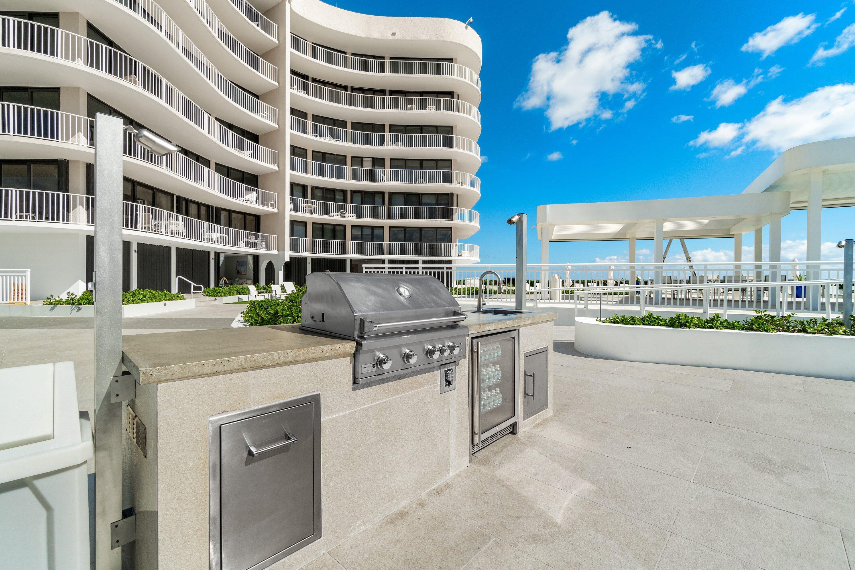 ATRIUMS OF PALM BEACH CONDO - Residential