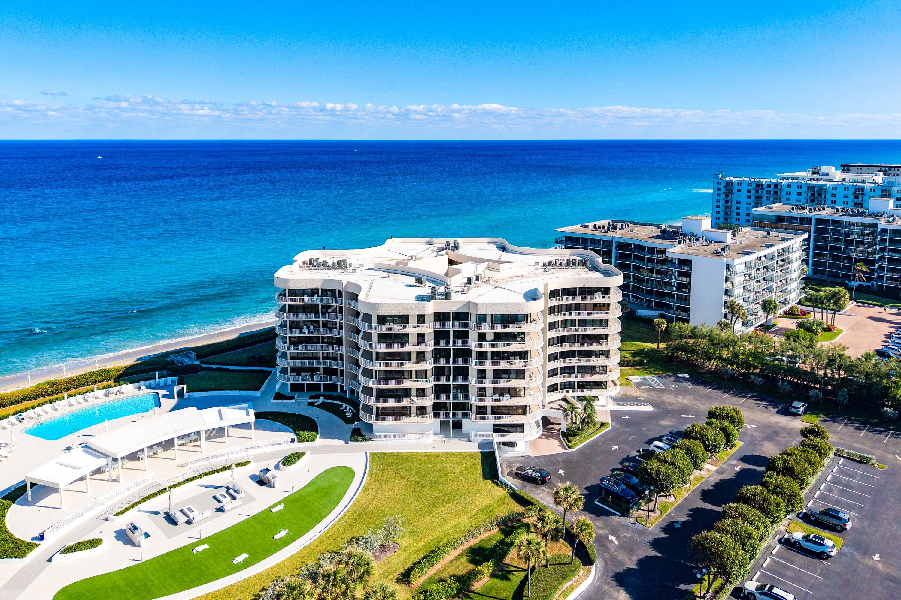 ATRIUMS OF PALM BEACH CONDO - Residential