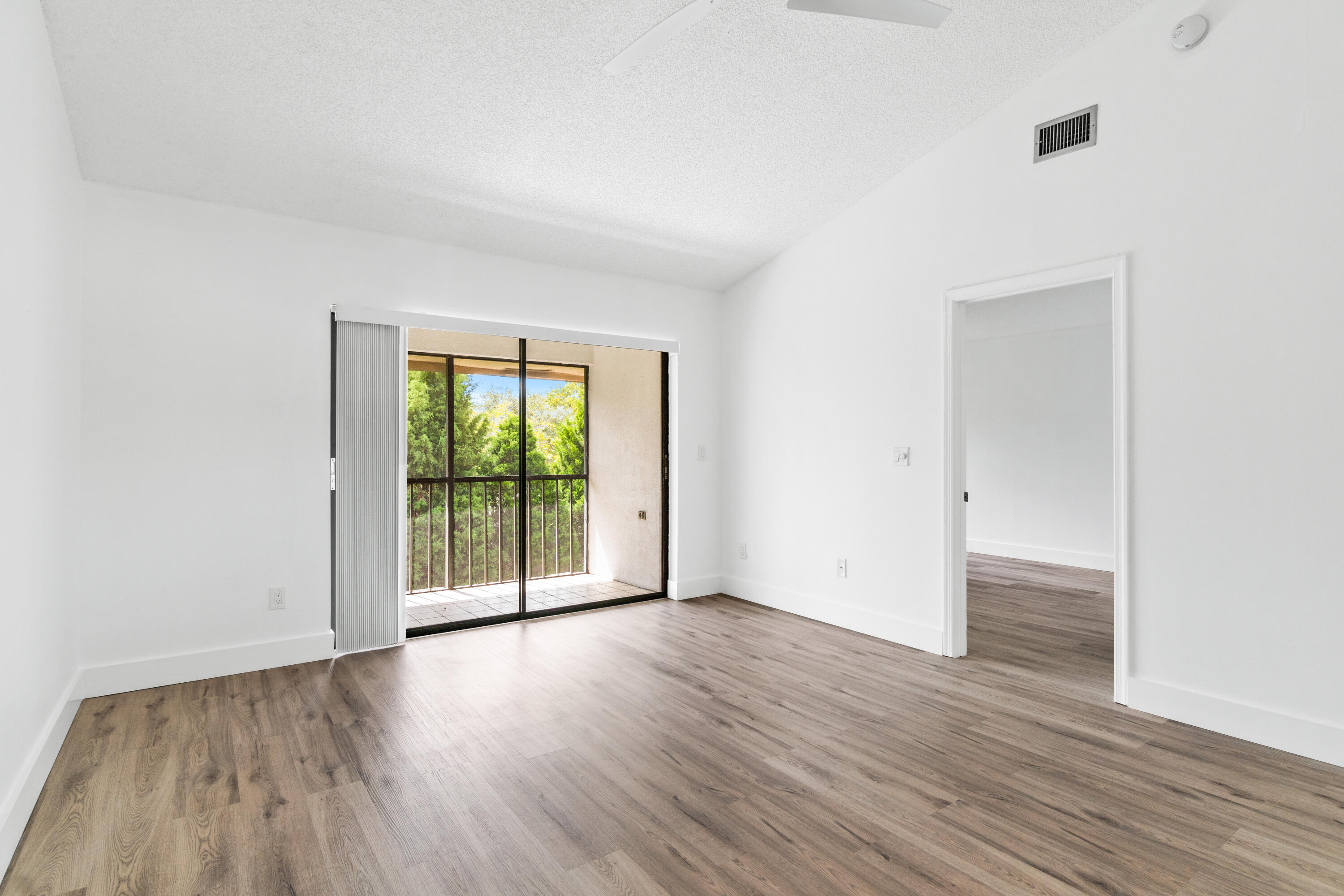 SAN REMO GOLF & TENNIS CLUB CONDO - Residential Lease