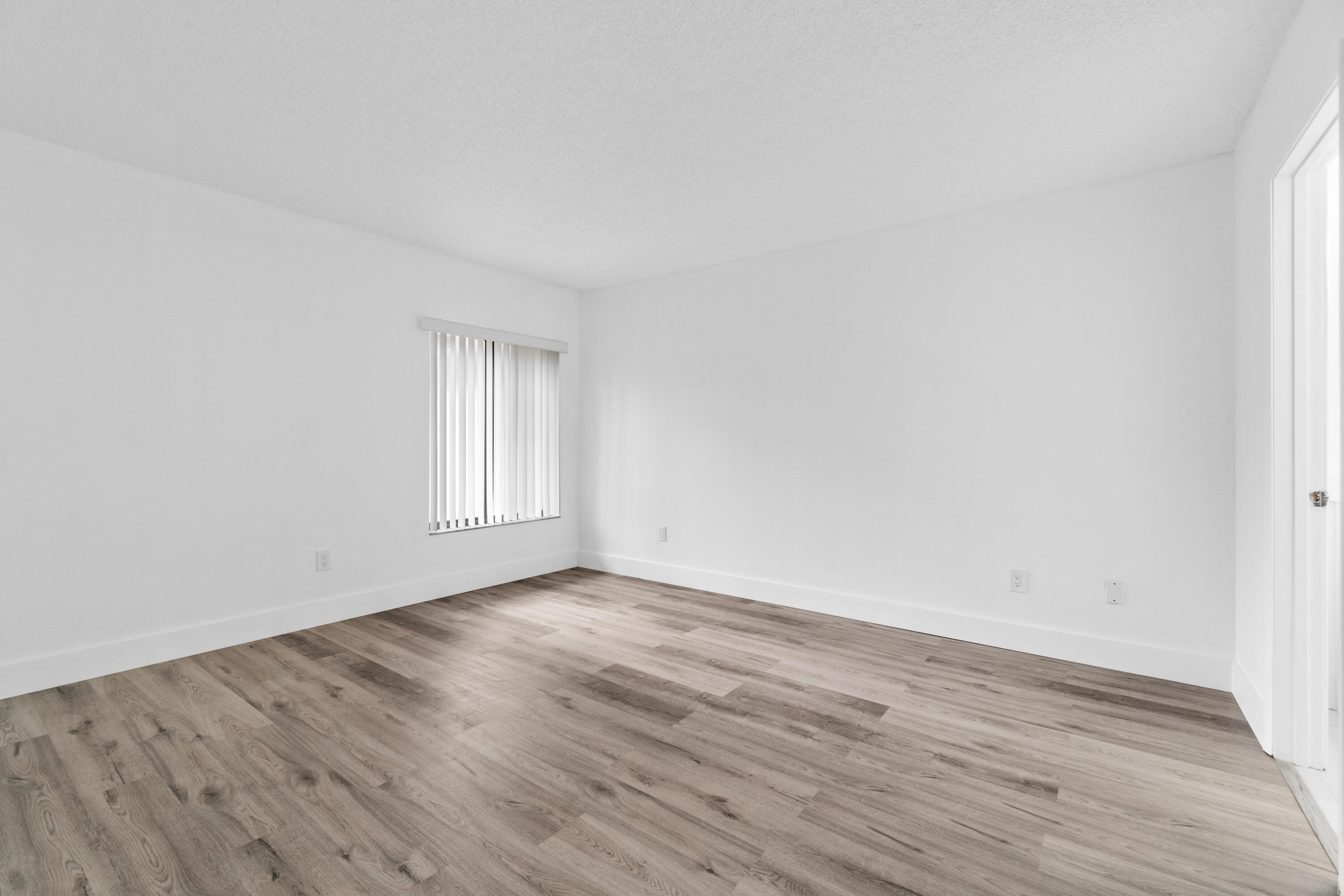 SAN REMO GOLF & TENNIS CLUB CONDO - Residential Lease