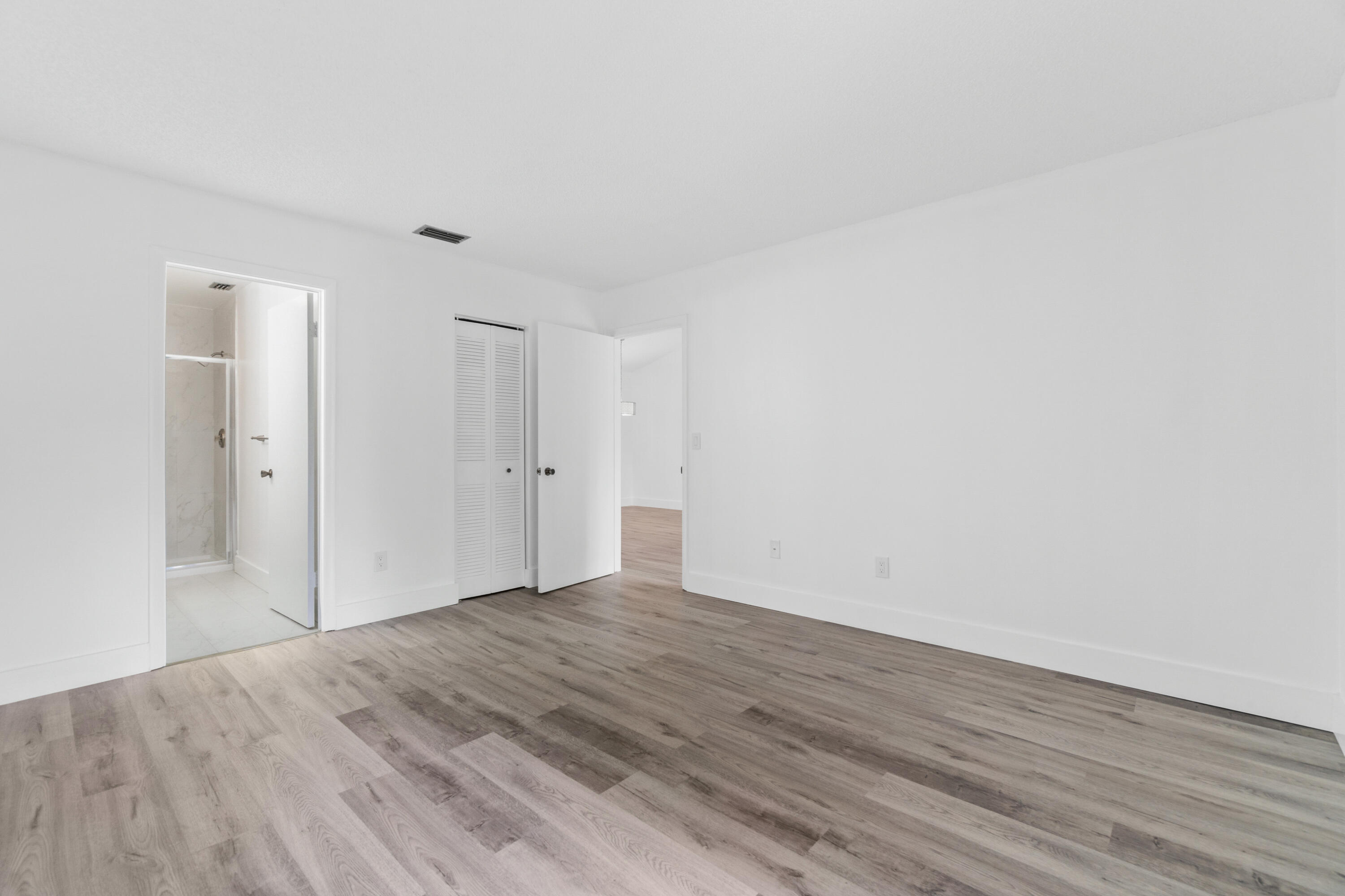 SAN REMO GOLF & TENNIS CLUB CONDO - Residential Lease