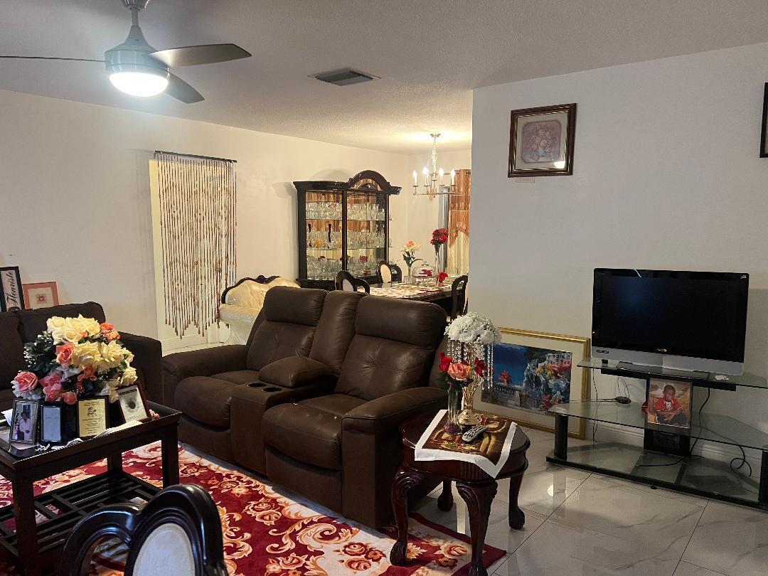 MAINLANDS OF TAMARAC LAKES - Residential