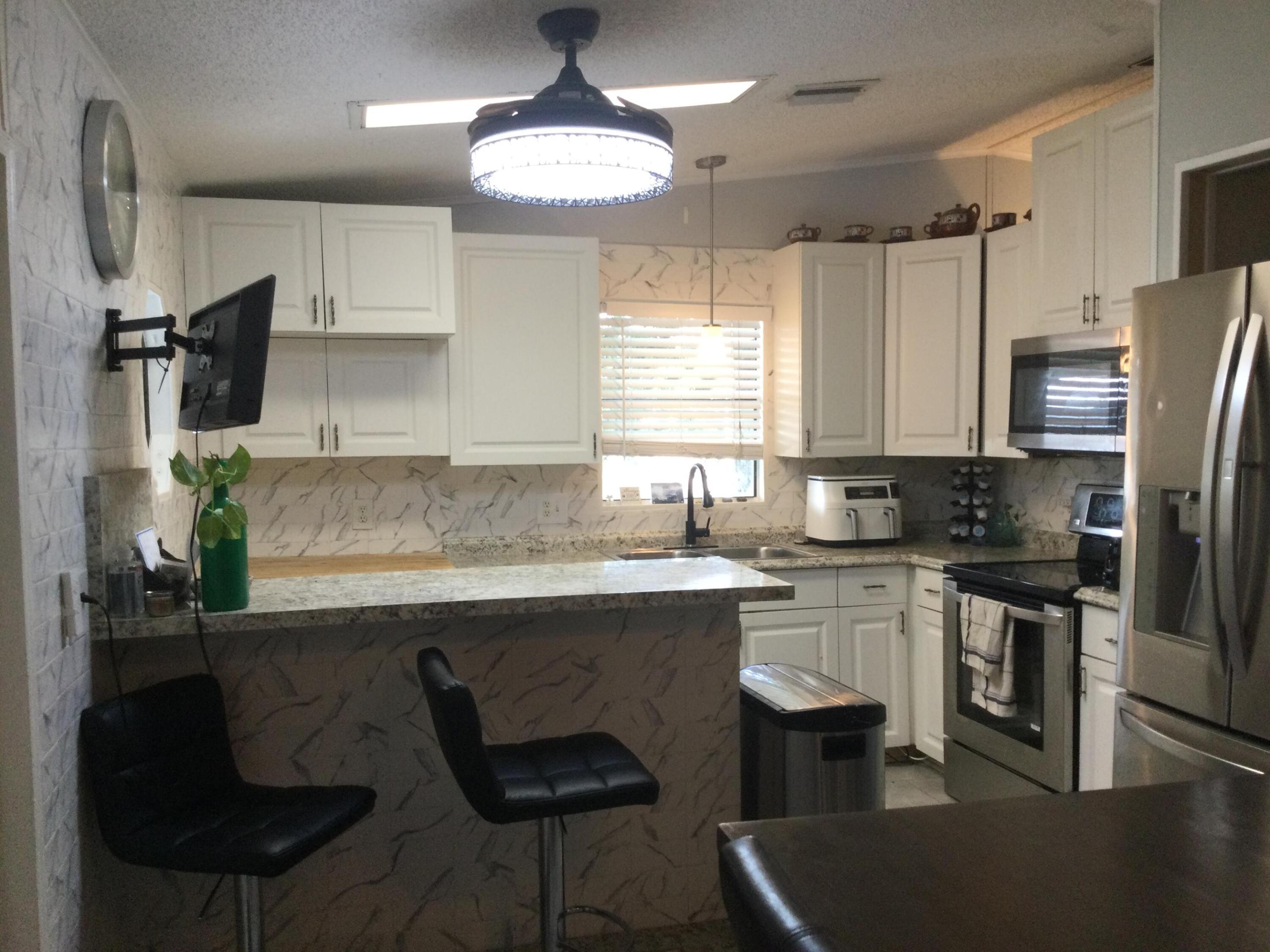 Pinelake Gardens & Estates - Residential