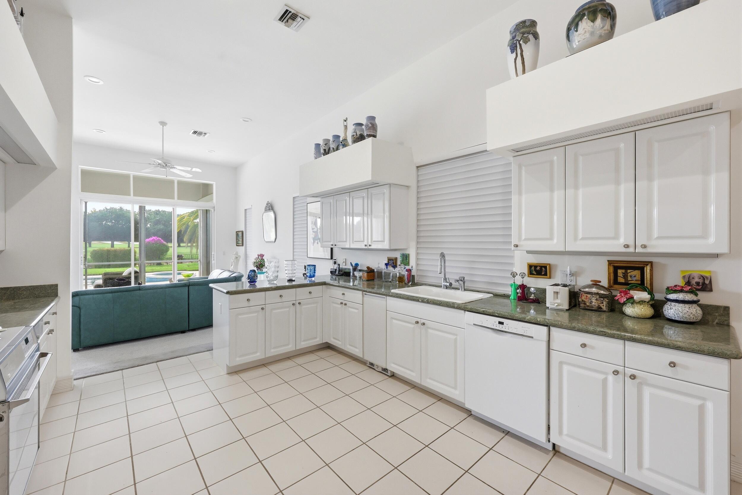 GOLF VILLAGE PAR A - Residential