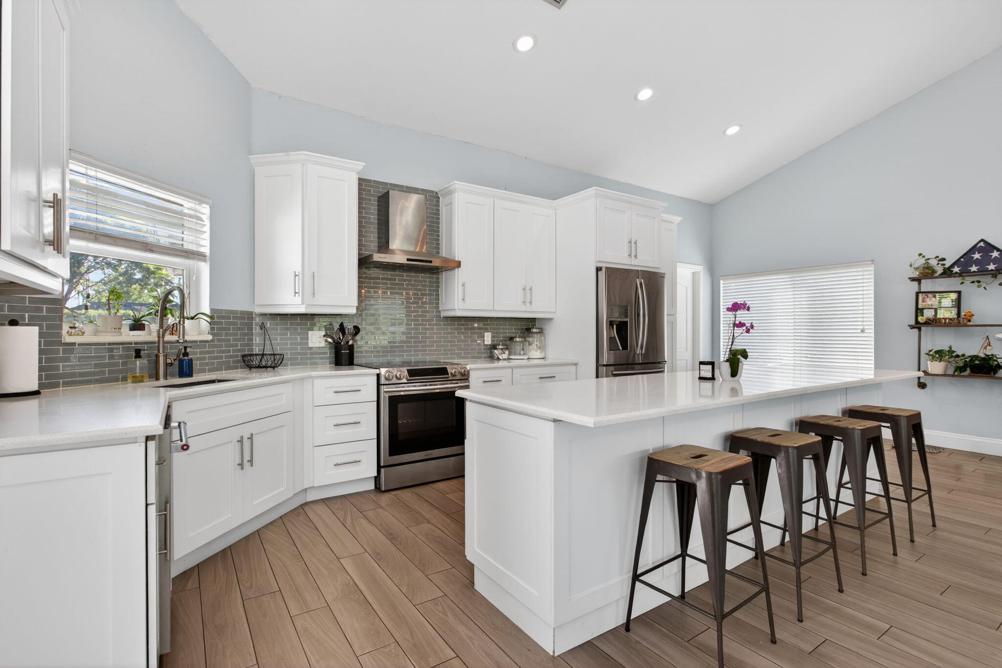 WINSTON PARK - Residential