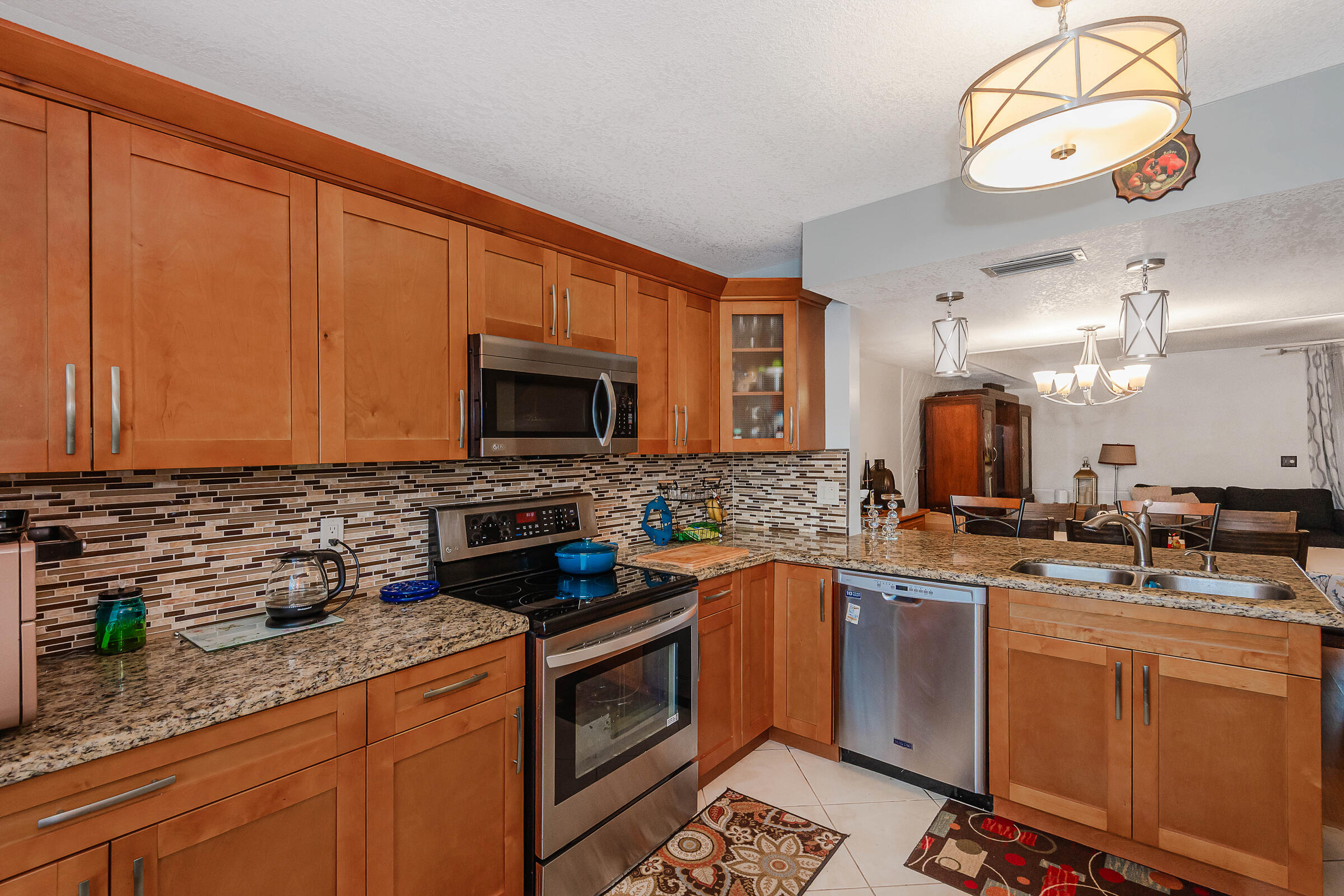 COLONIES TWO CONDO - Residential