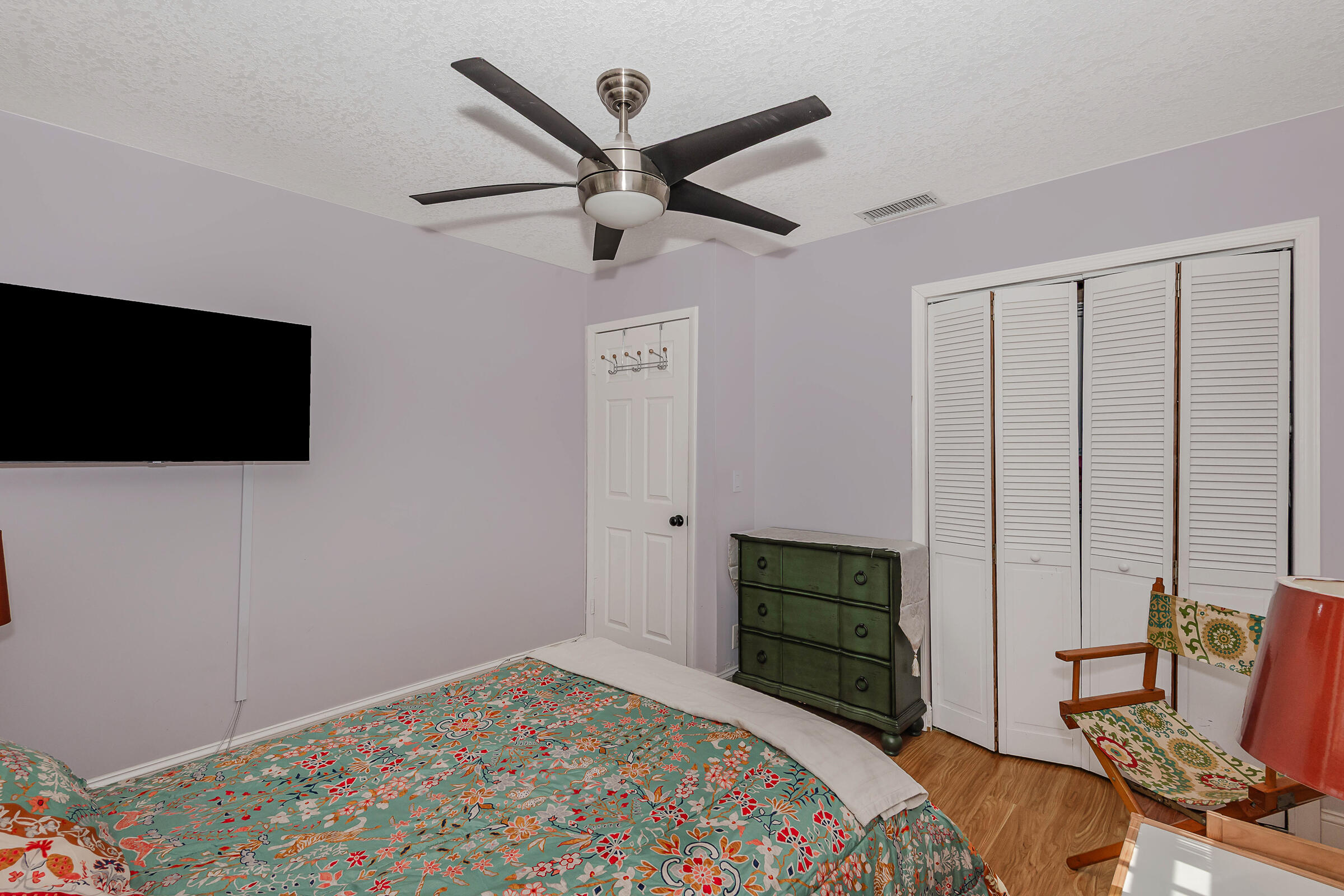 COLONIES TWO CONDO - Residential