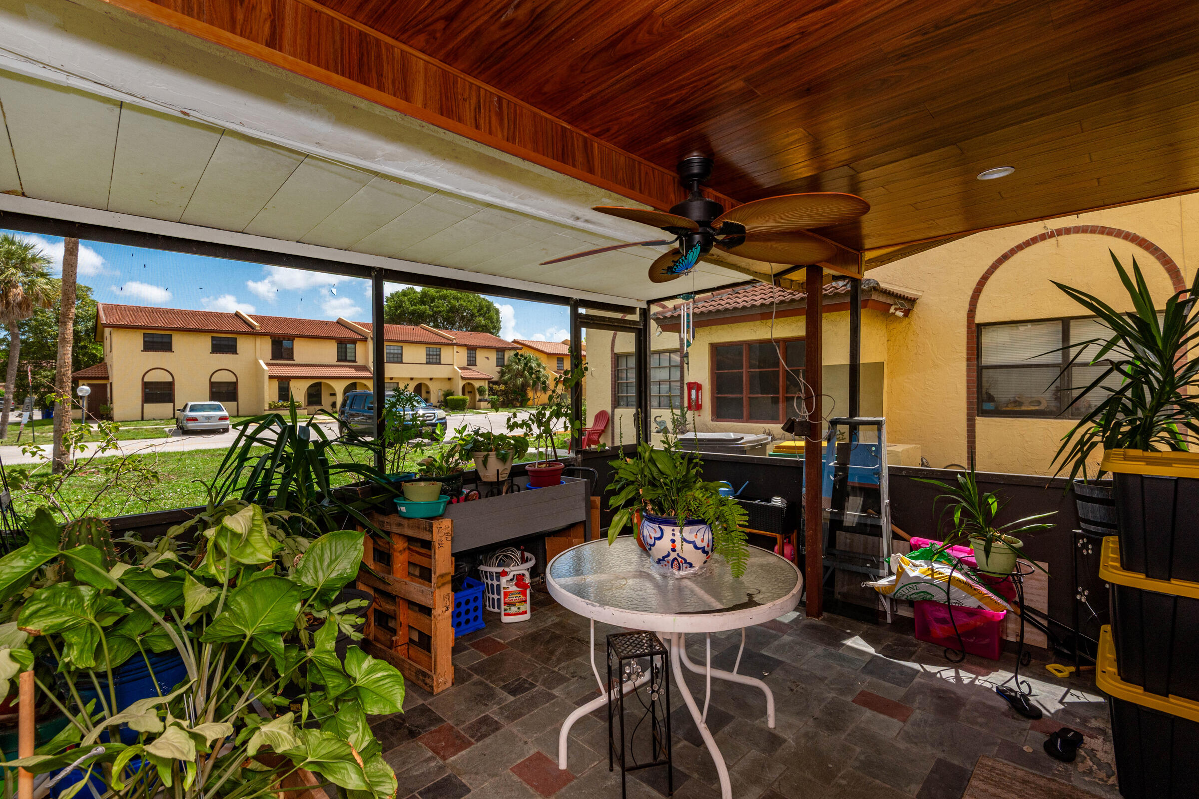 COLONIES TWO CONDO - Residential