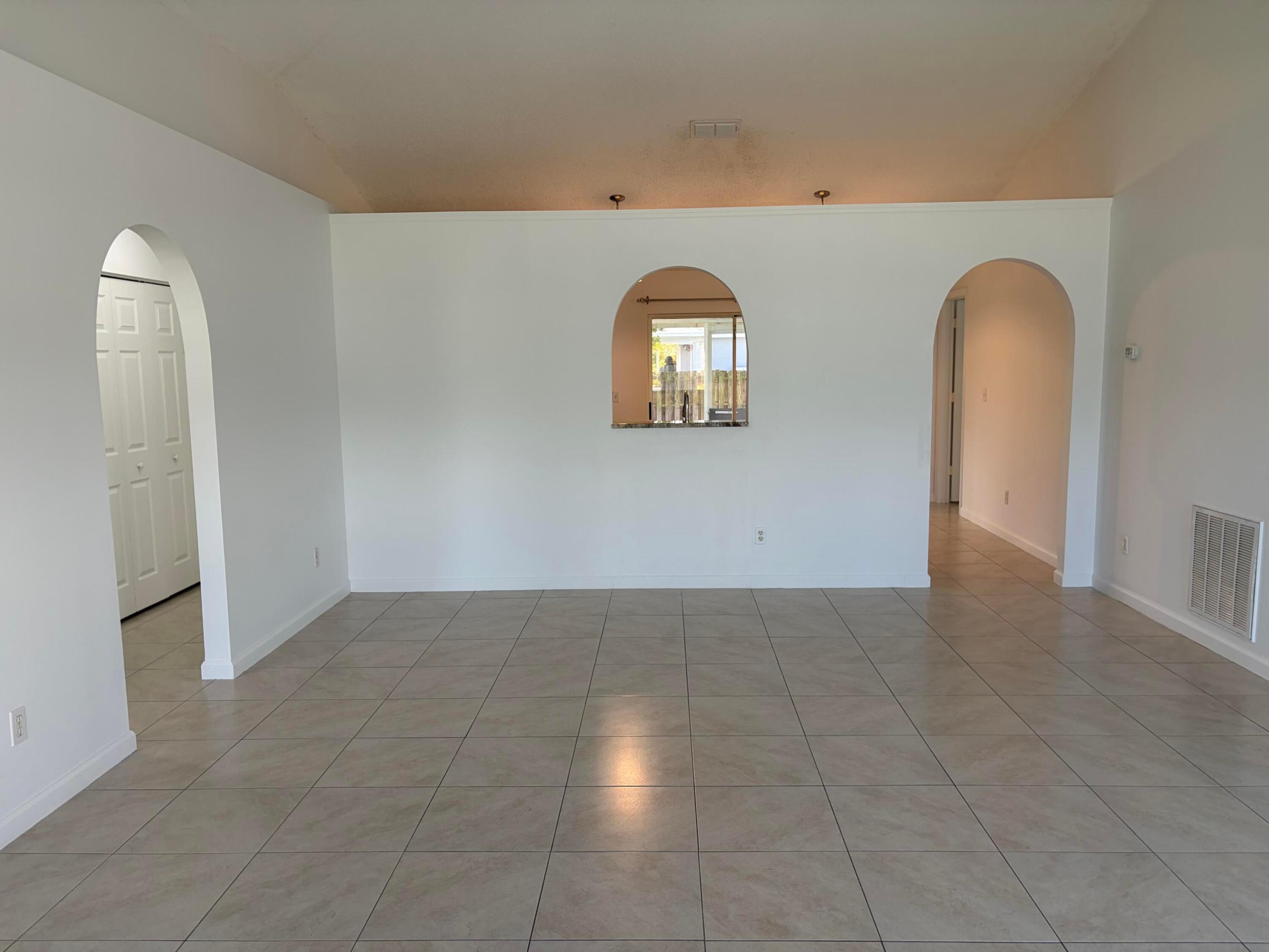 PORT ST LUCIE SECTION 7 - Residential