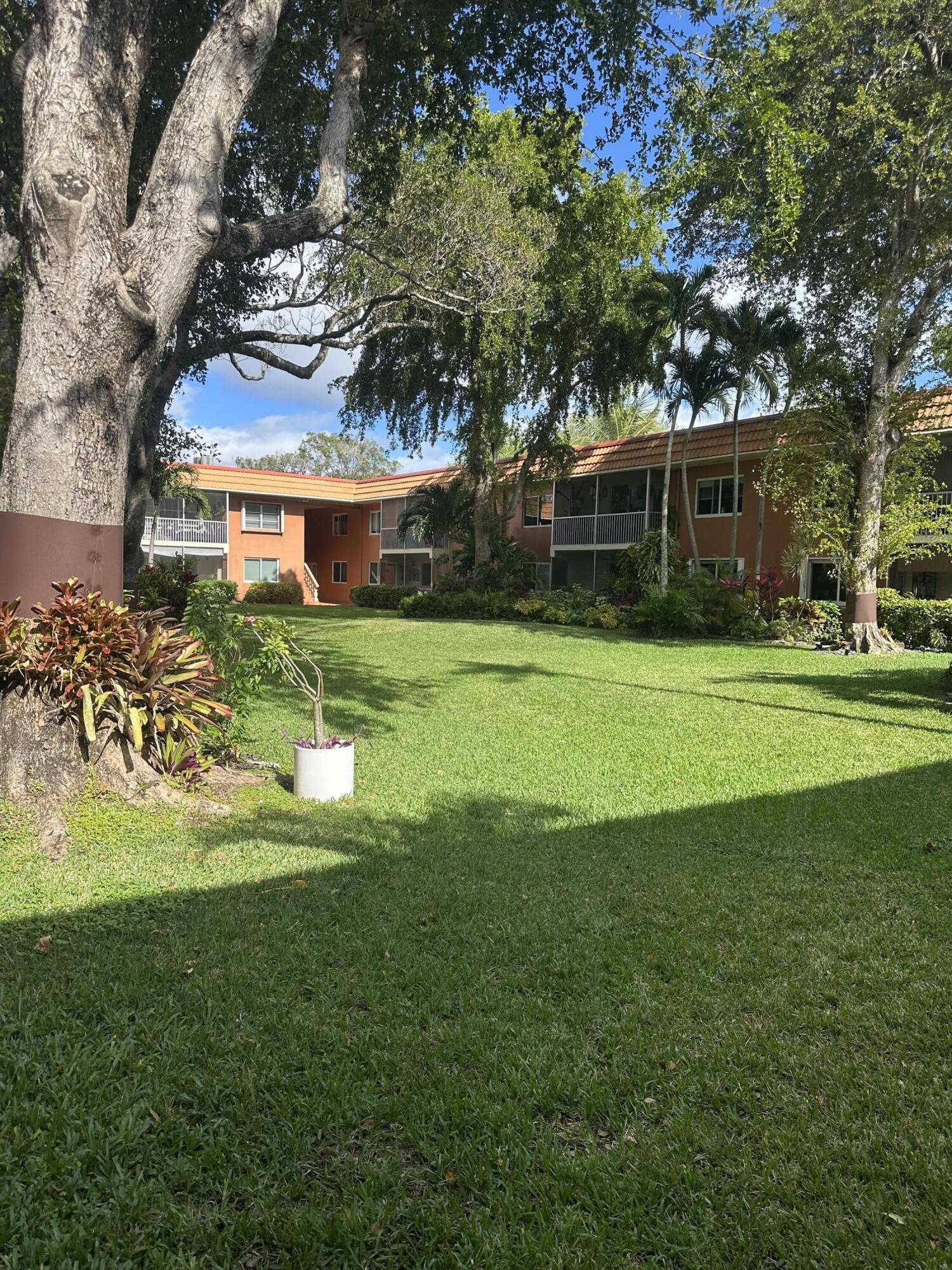 MANOR GROVE VILLAGE TWO CONDO - Residential