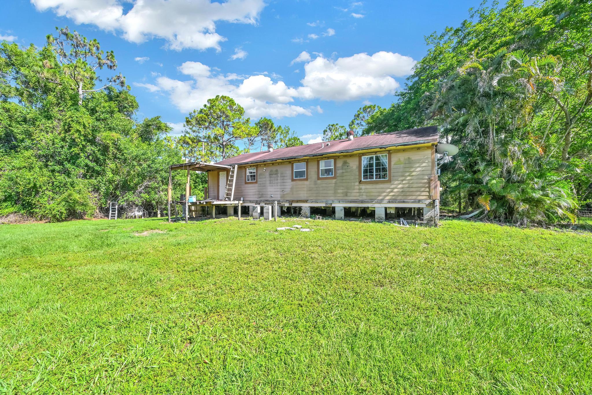 Acreage - Residential