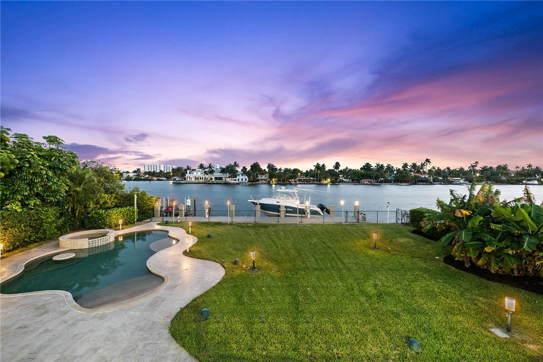 Hollywood Lakes Sec 1-32 - Residential