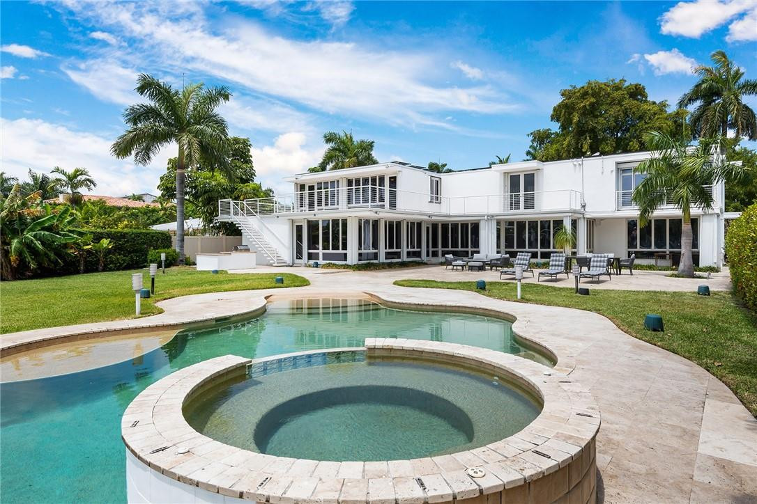 Hollywood Lakes Sec 1-32 - Residential
