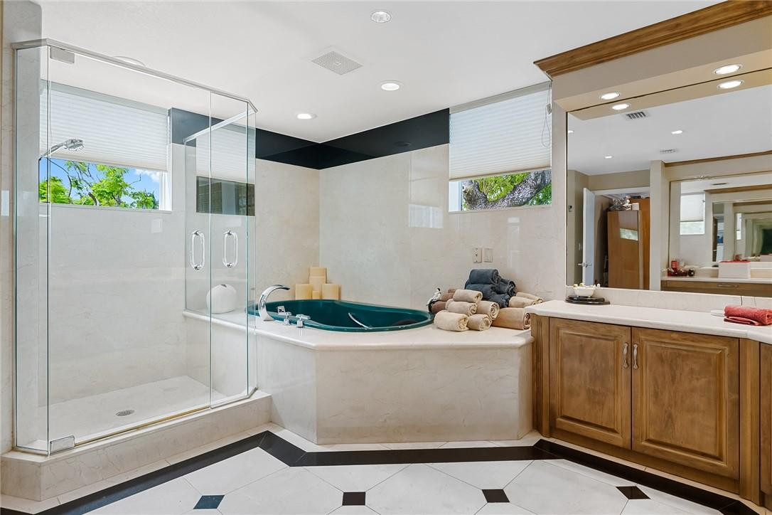 Hollywood Lakes Sec 1-32 - Residential