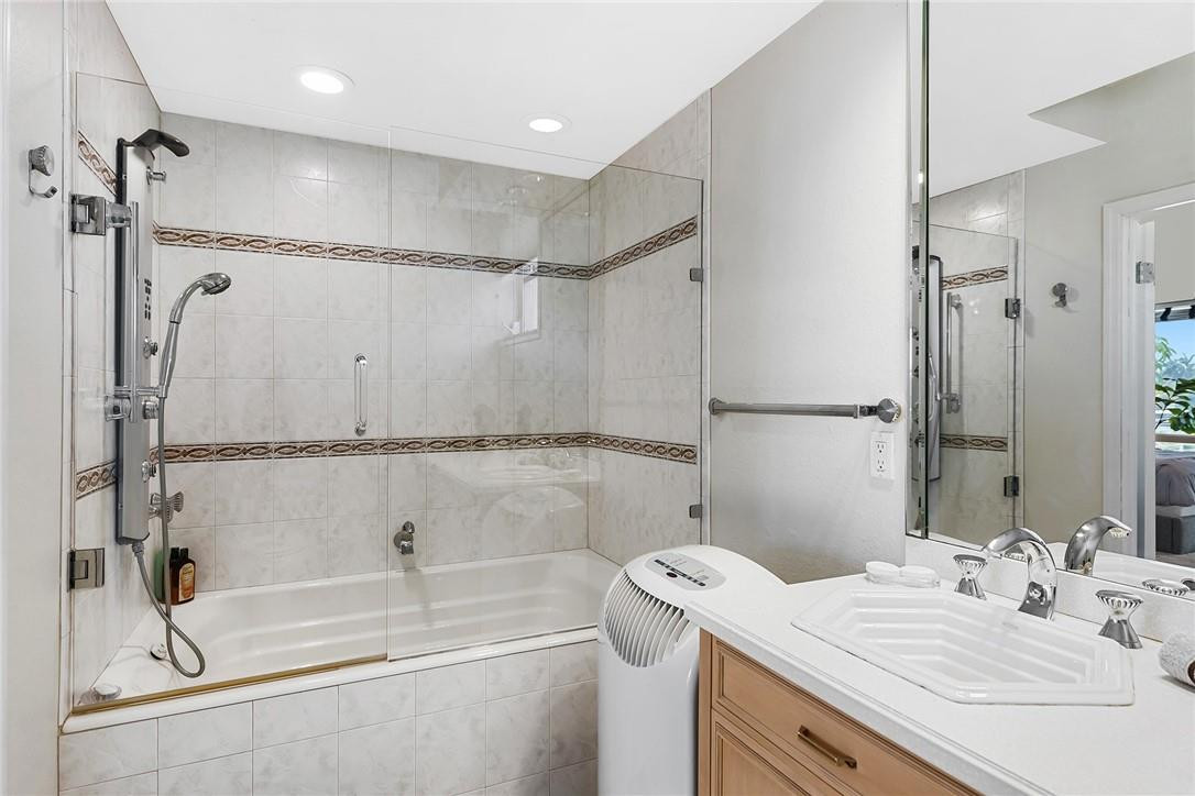Hollywood Lakes Sec 1-32 - Residential