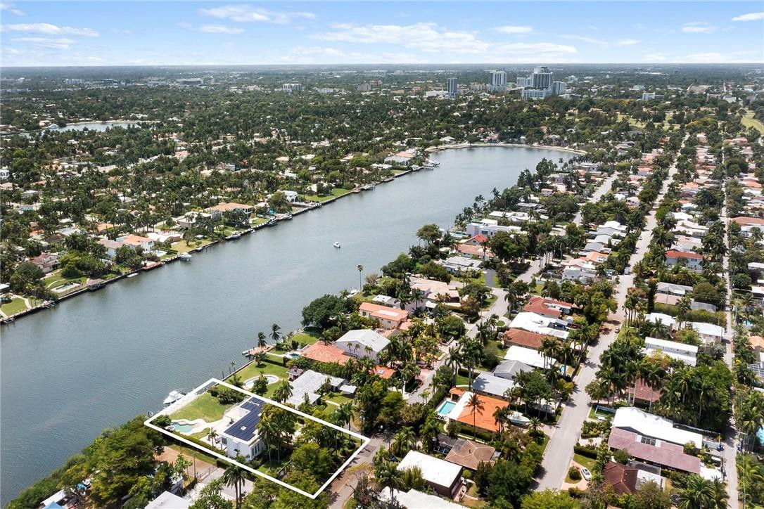 Hollywood Lakes Sec 1-32 - Residential