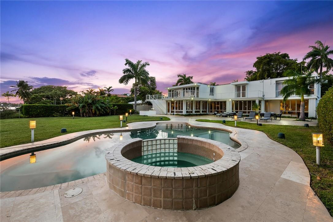 Hollywood Lakes Sec 1-32 - Residential