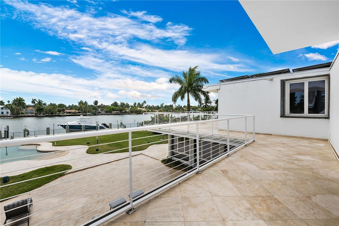 Hollywood Lakes Sec 1-32 - Residential