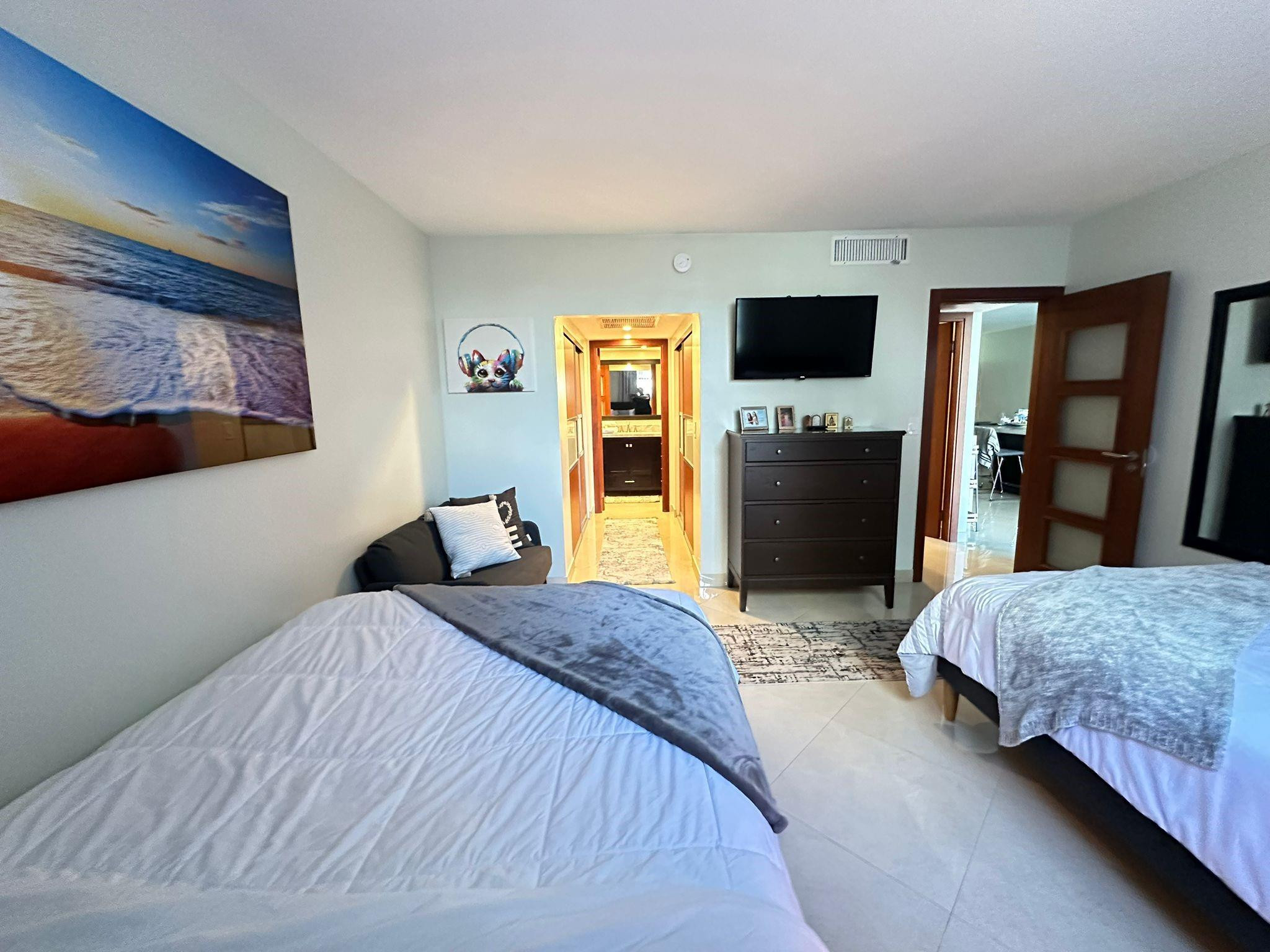 SIAN OCEAN RESIDENCES CONDO - Residential