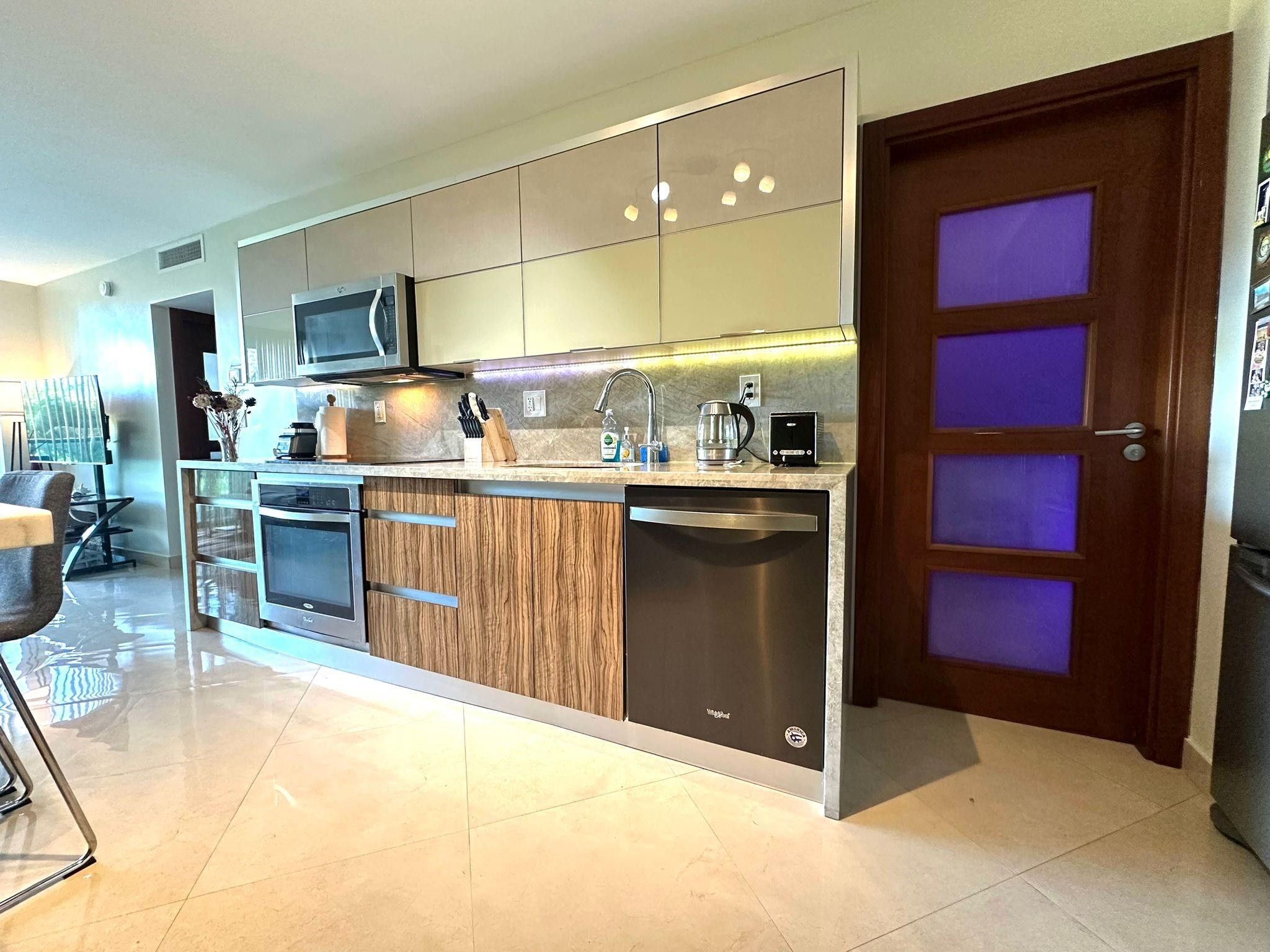 SIAN OCEAN RESIDENCES CONDO - Residential