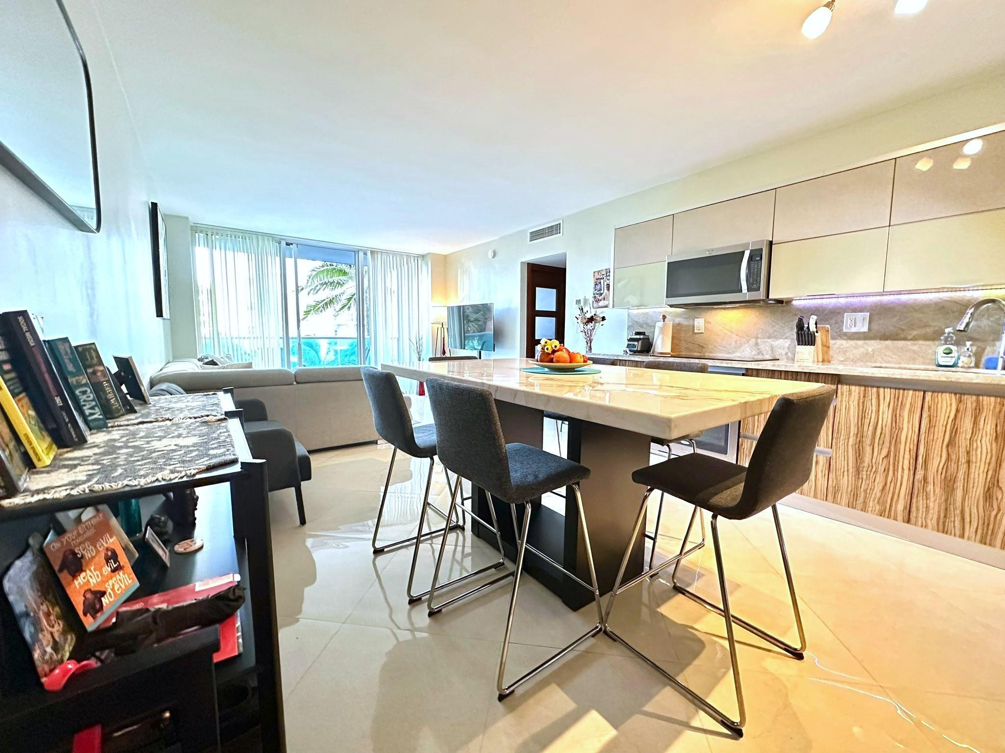 SIAN OCEAN RESIDENCES CONDO - Residential