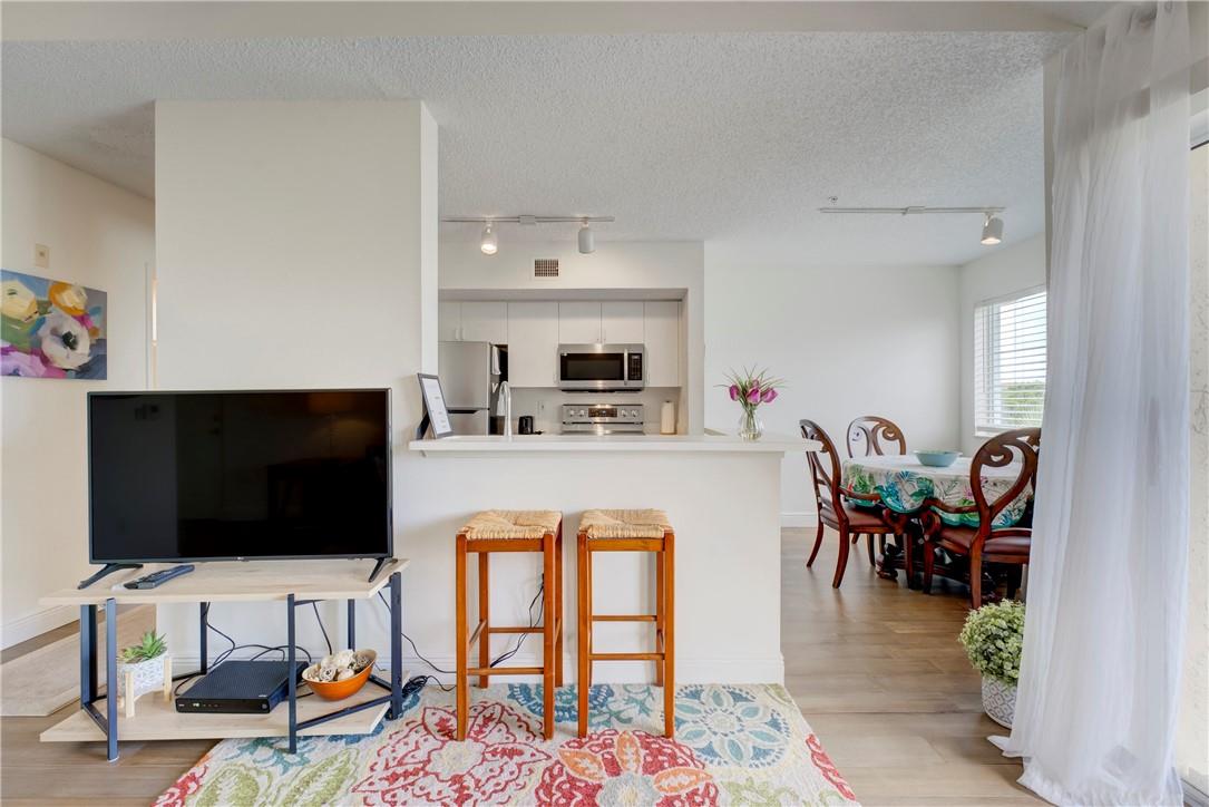 LIGHTHOUSE COVE AT TEQUES - Residential