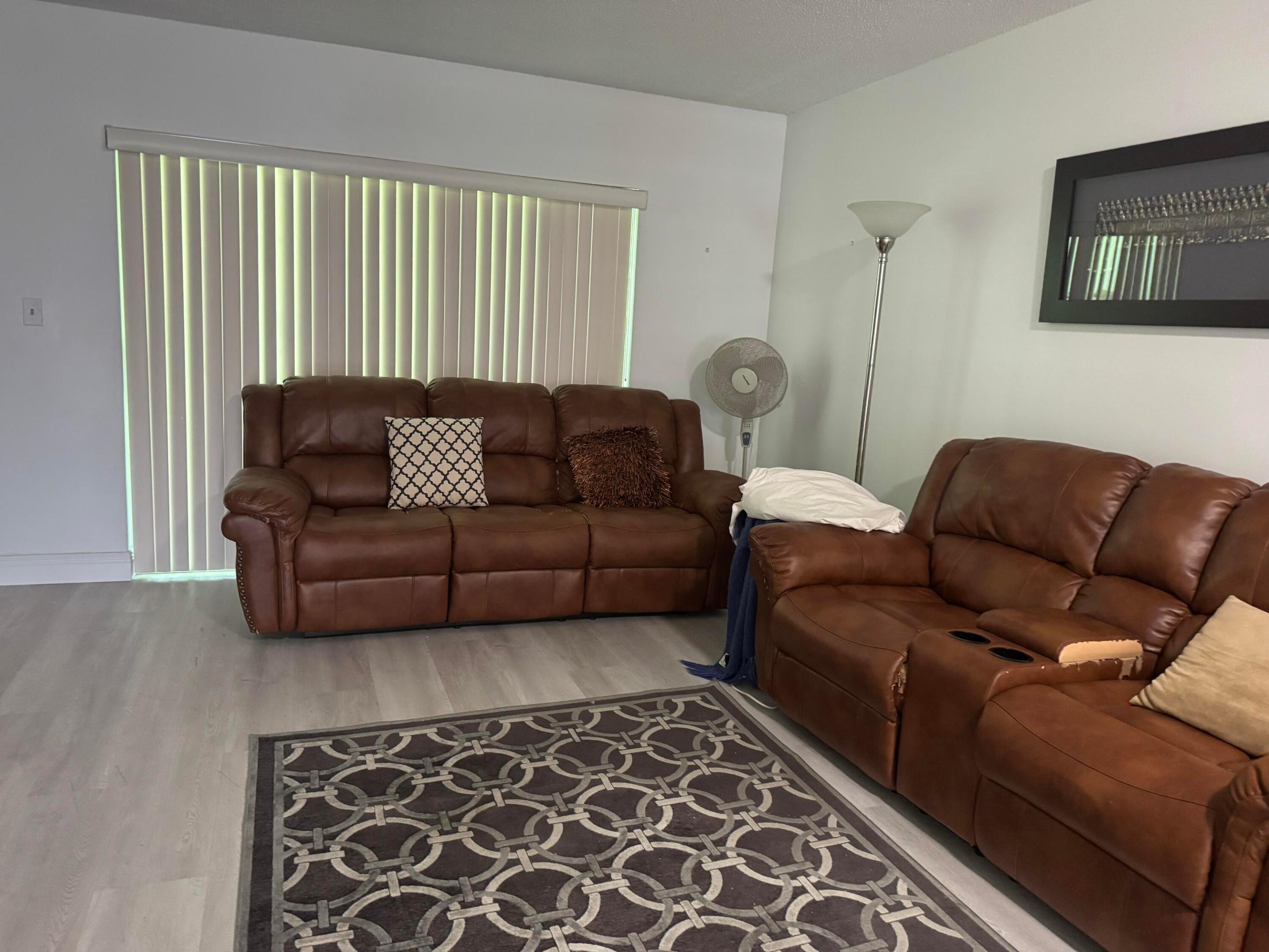 ORIOLE GOLF & TENNIS CLUB CONDO - Residential