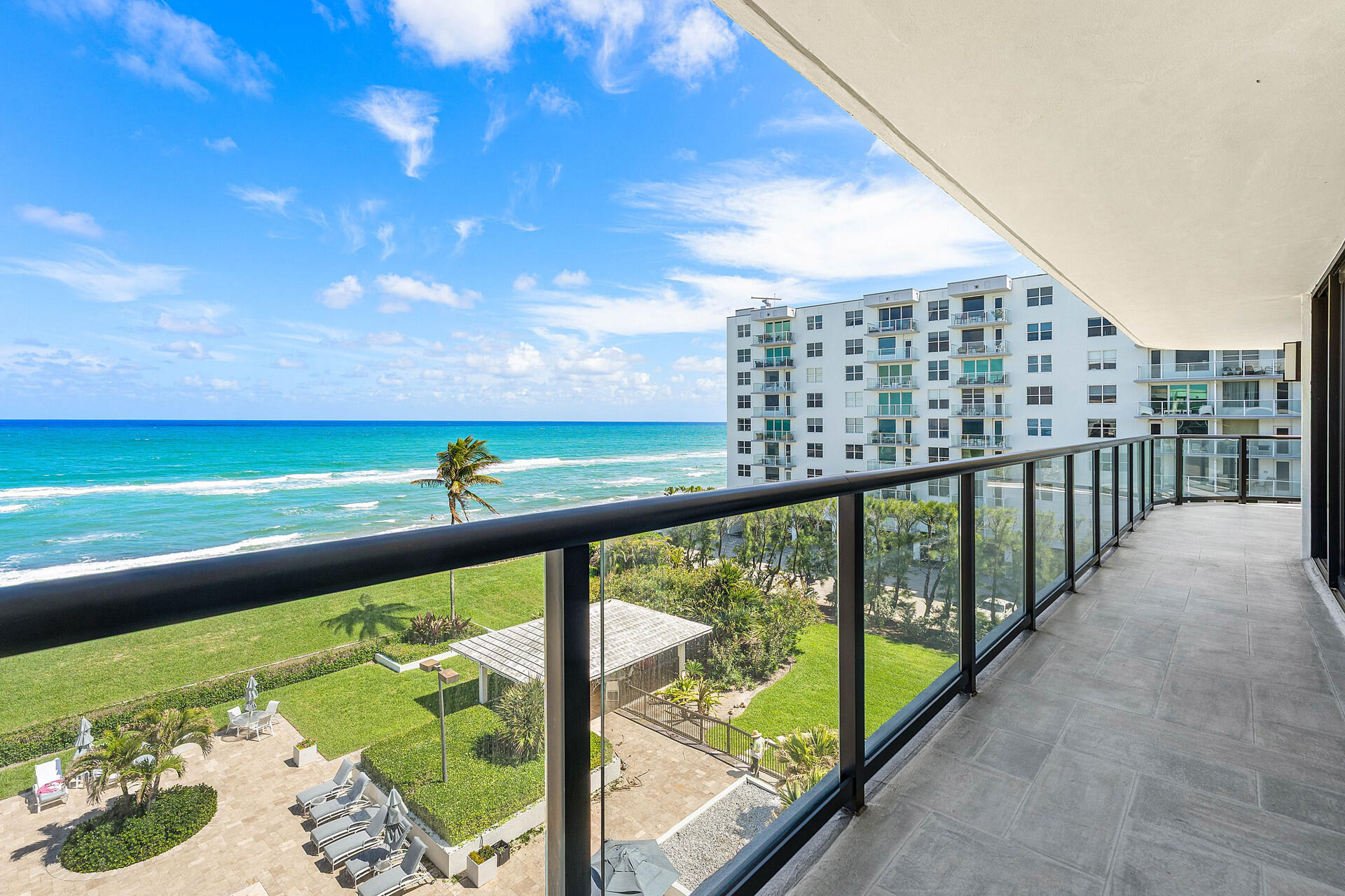 HALCYON OF PALM BEACH - Residential