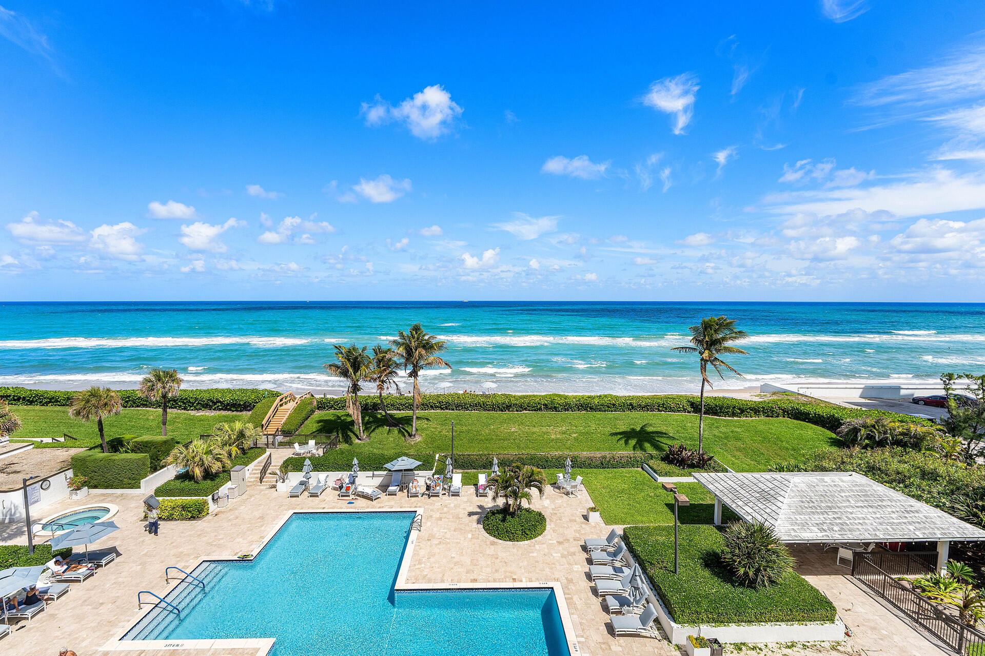 HALCYON OF PALM BEACH - Residential