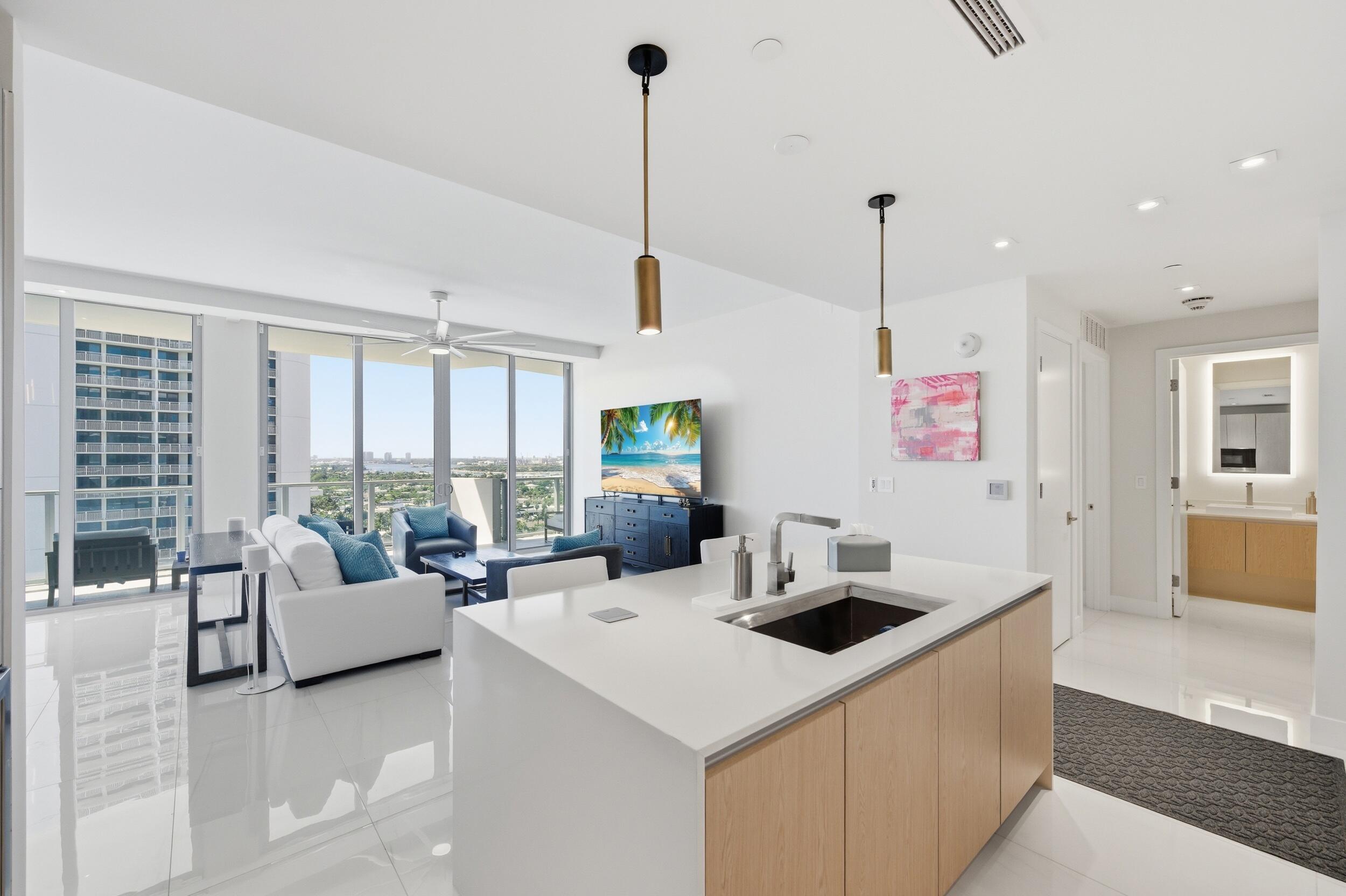 Amrit Ocean - Residential