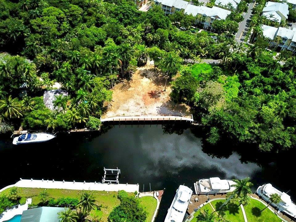 RIVER HIGHLANDS - Land