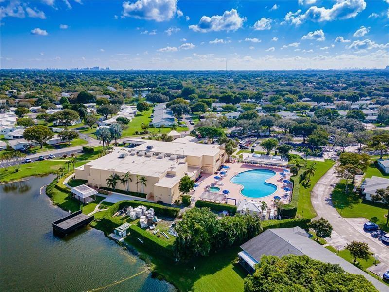 Lauderdale West - Residential