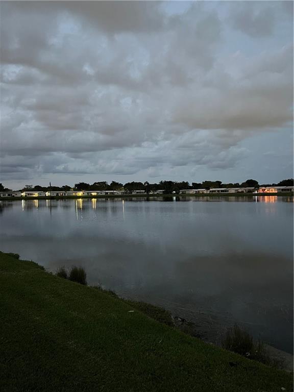 Lauderdale West - Residential