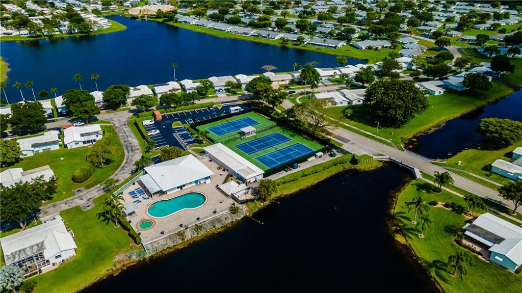 Lauderdale West - Residential