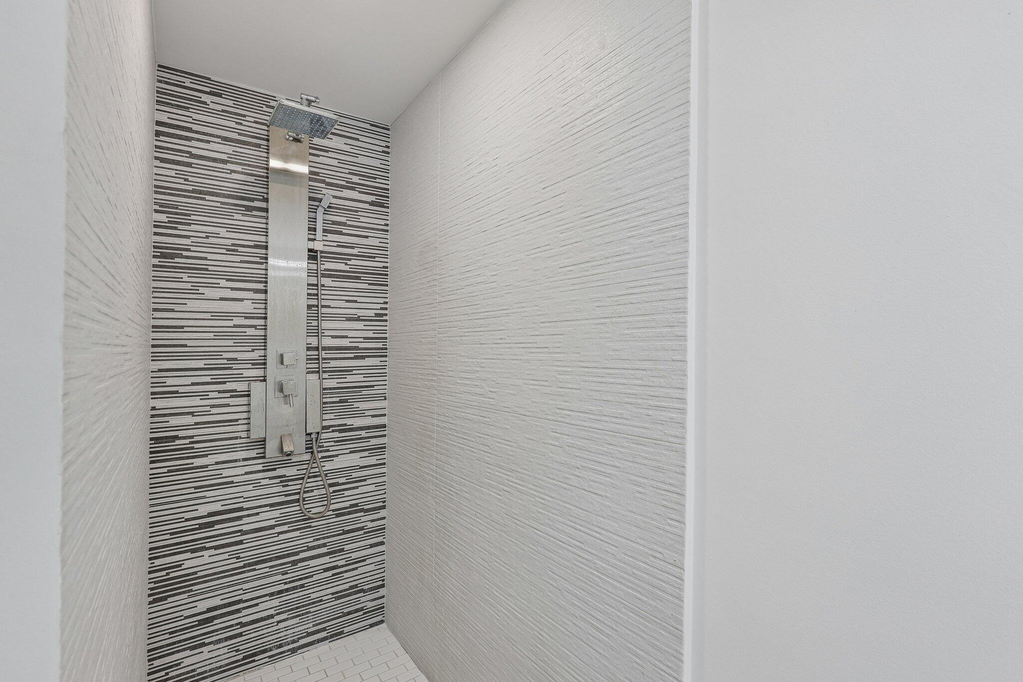 740 MERIDIAN CONDO - Residential