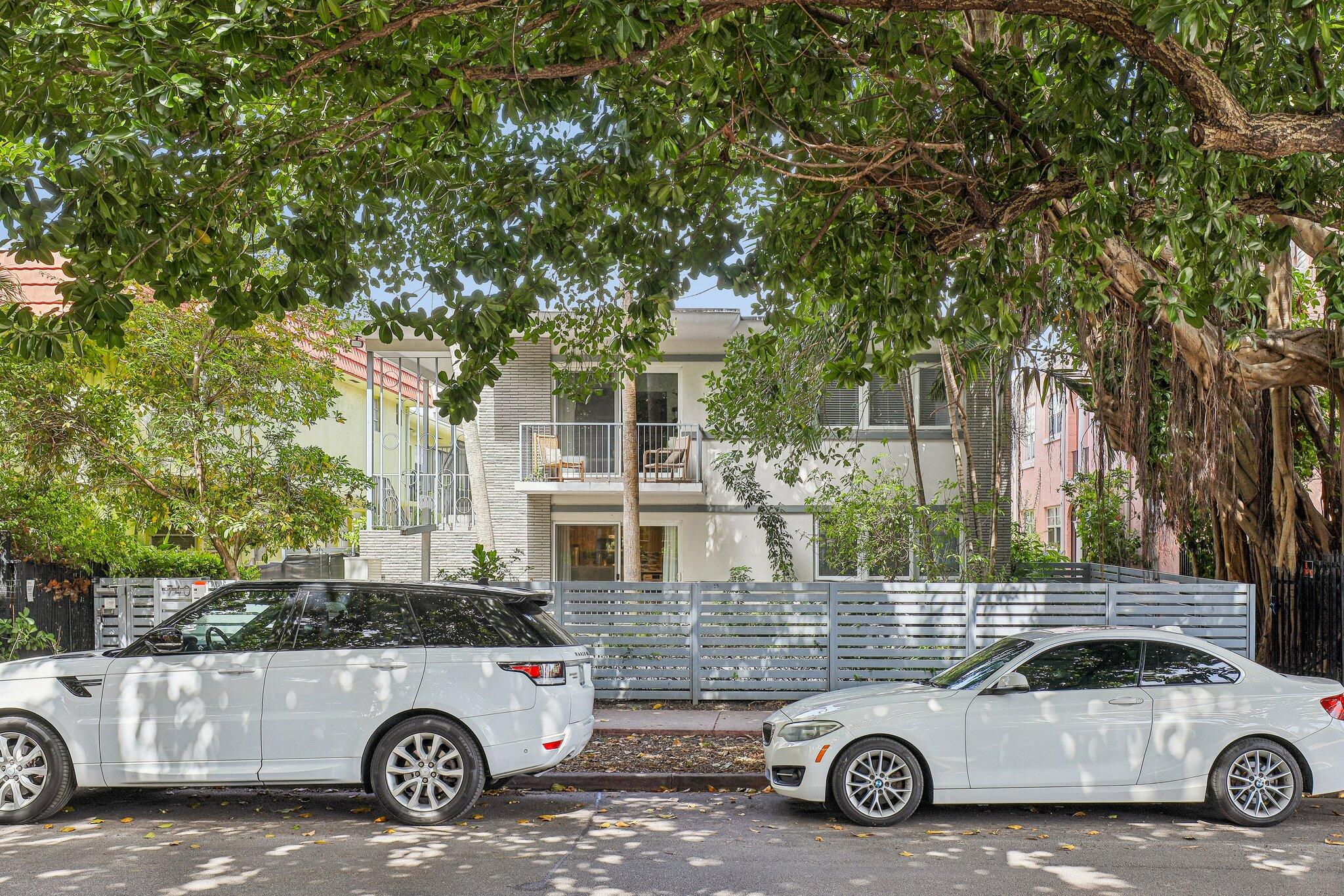 740 MERIDIAN CONDO - Residential