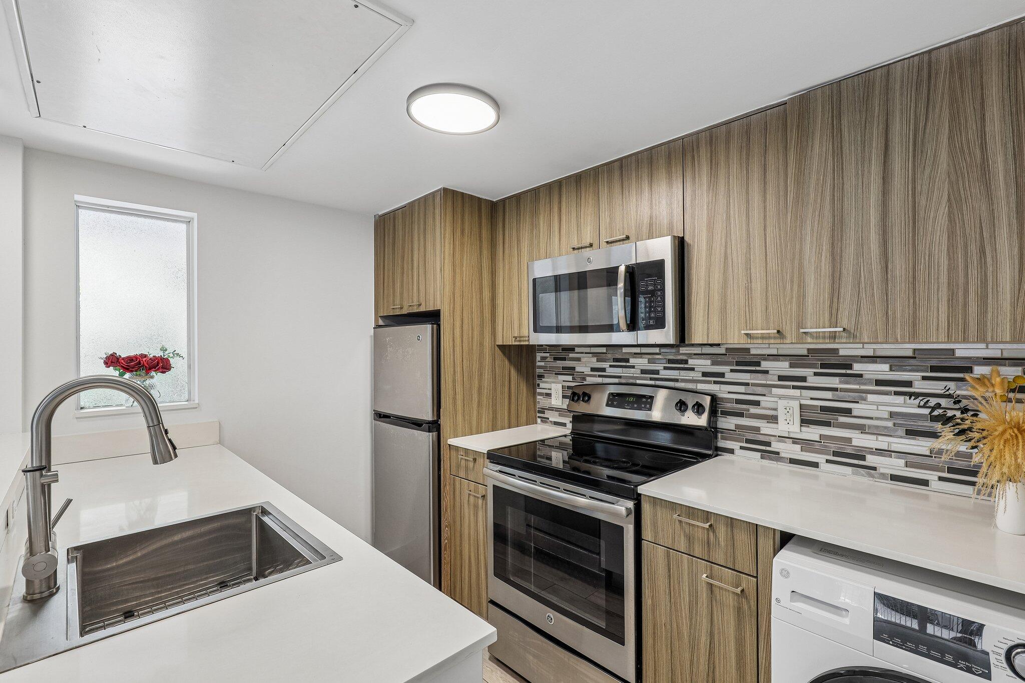 740 MERIDIAN CONDO - Residential