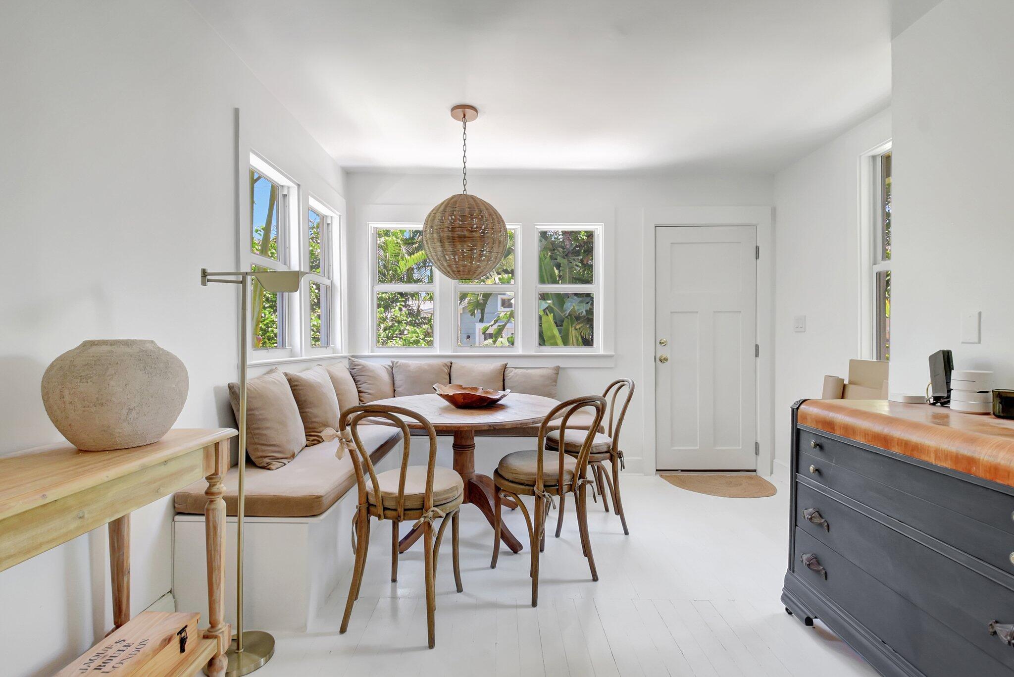 LAKE WORTH BEACH - Residential Lease