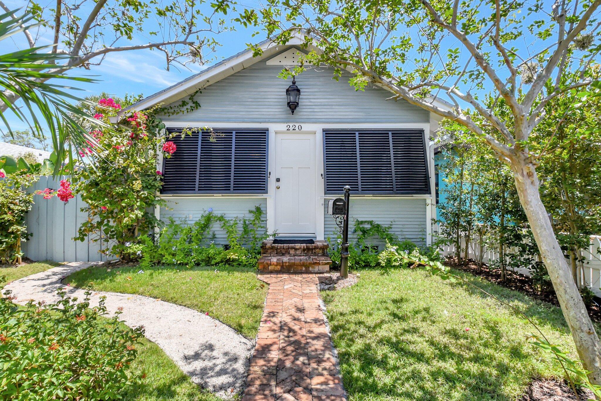 LAKE WORTH BEACH - Residential Lease