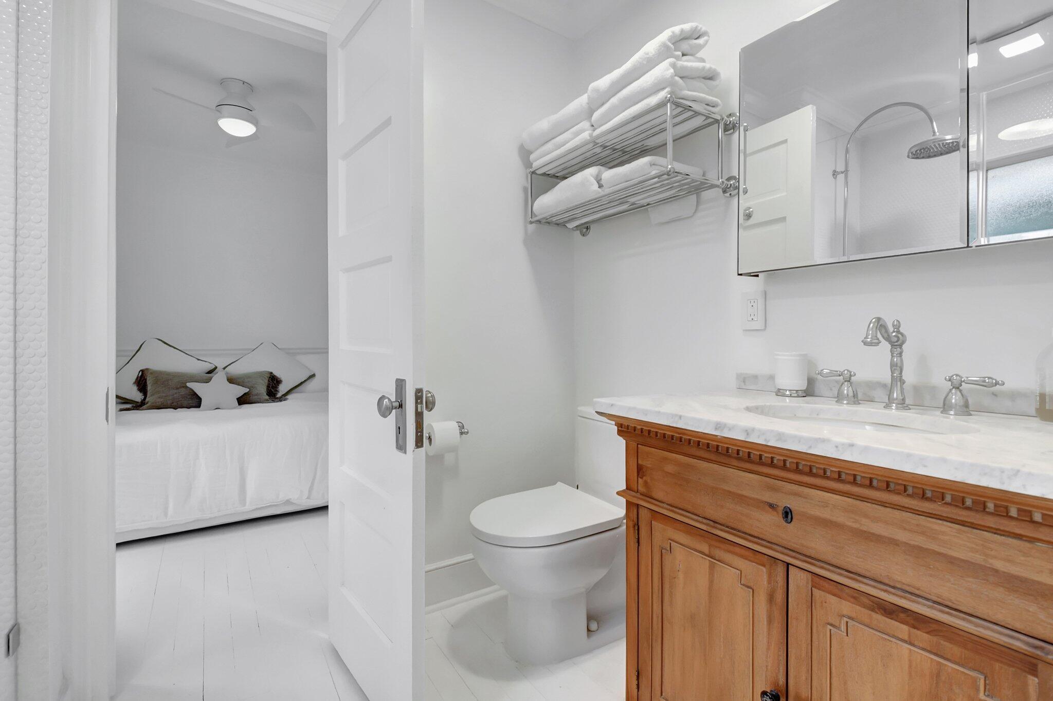 LAKE WORTH BEACH - Residential Lease