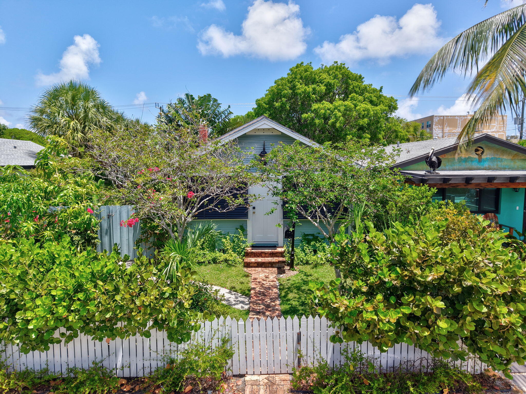 LAKE WORTH BEACH - Residential Lease