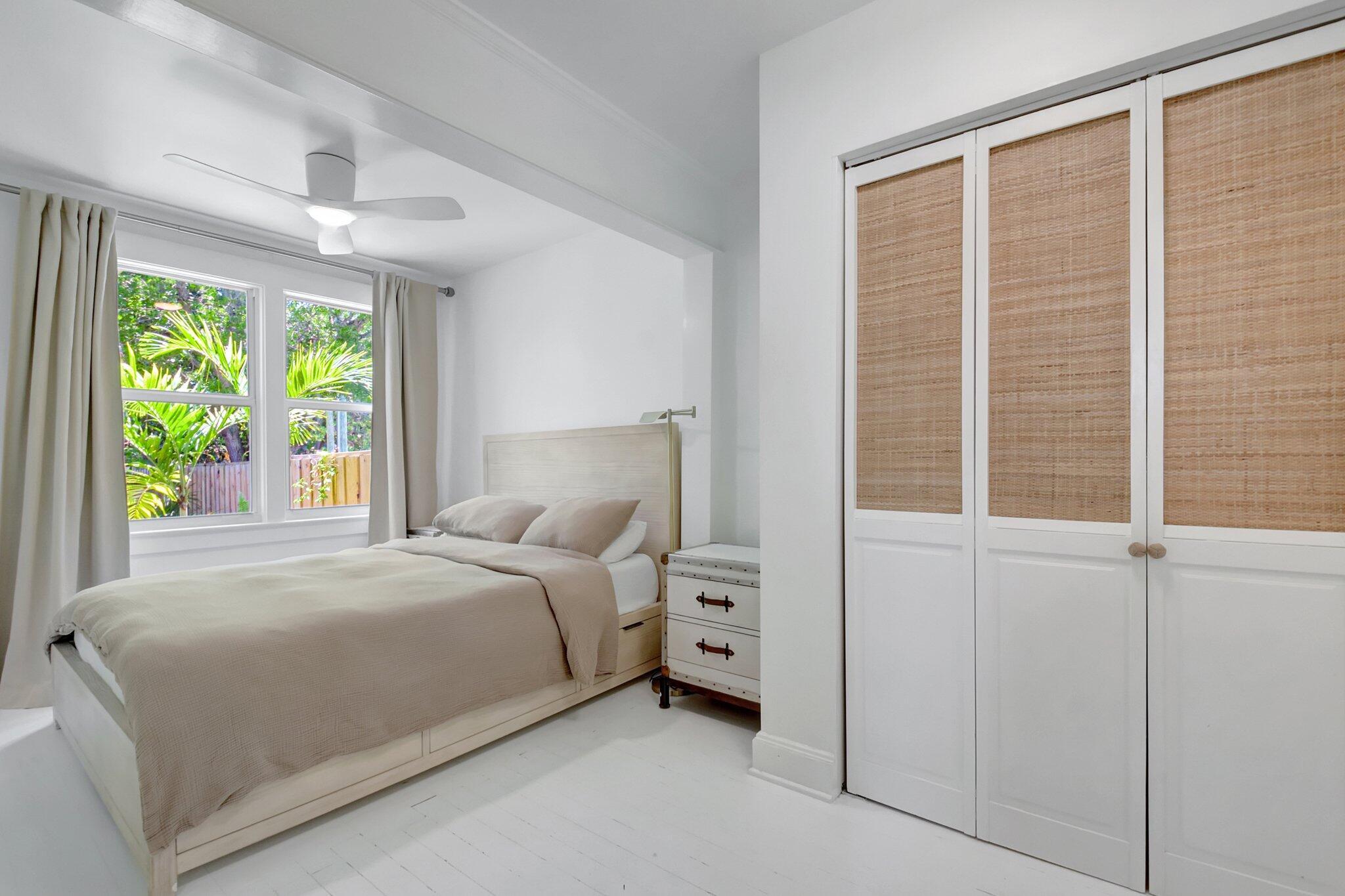 LAKE WORTH BEACH - Residential Lease