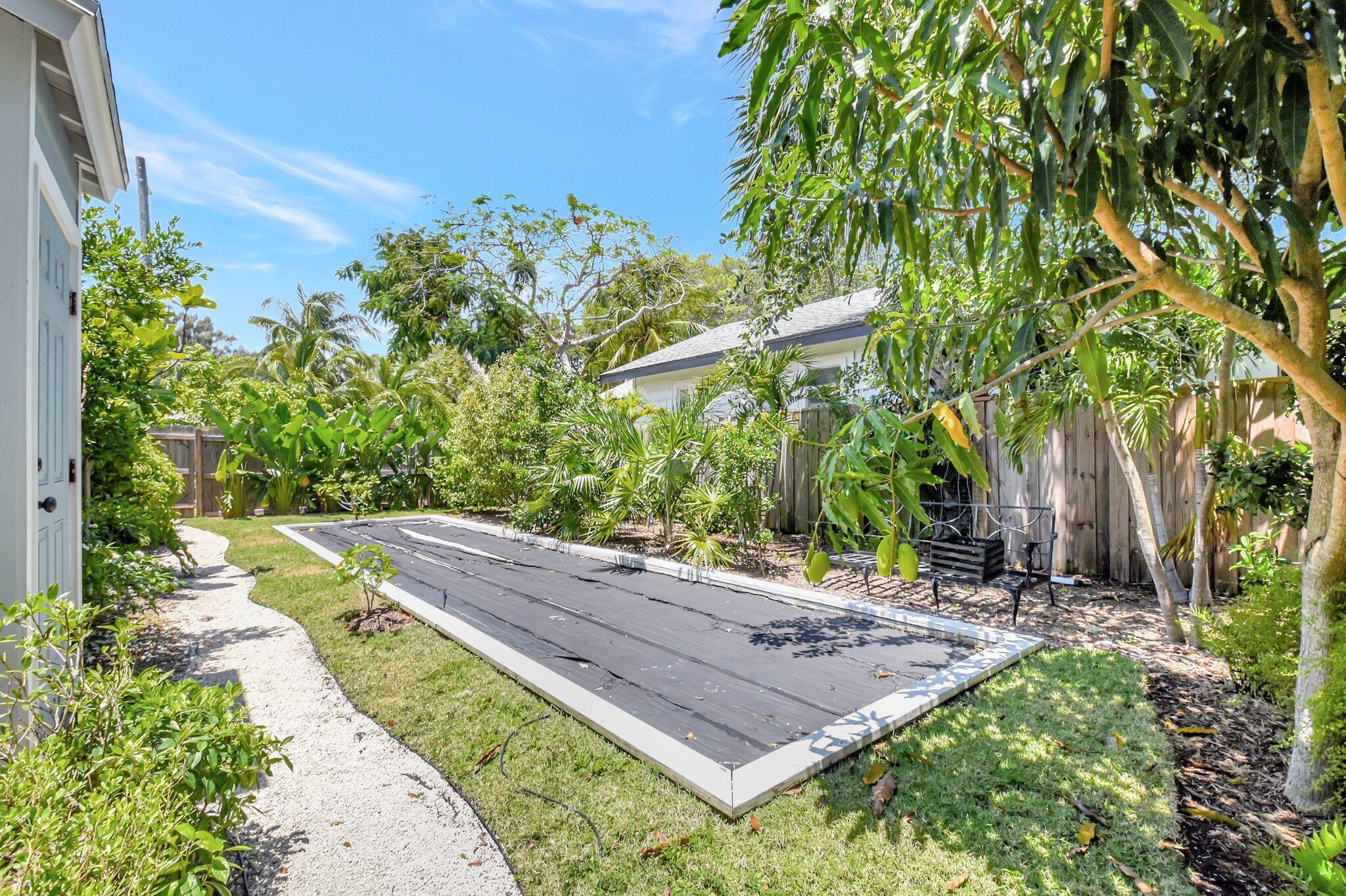 LAKE WORTH BEACH - Residential Lease