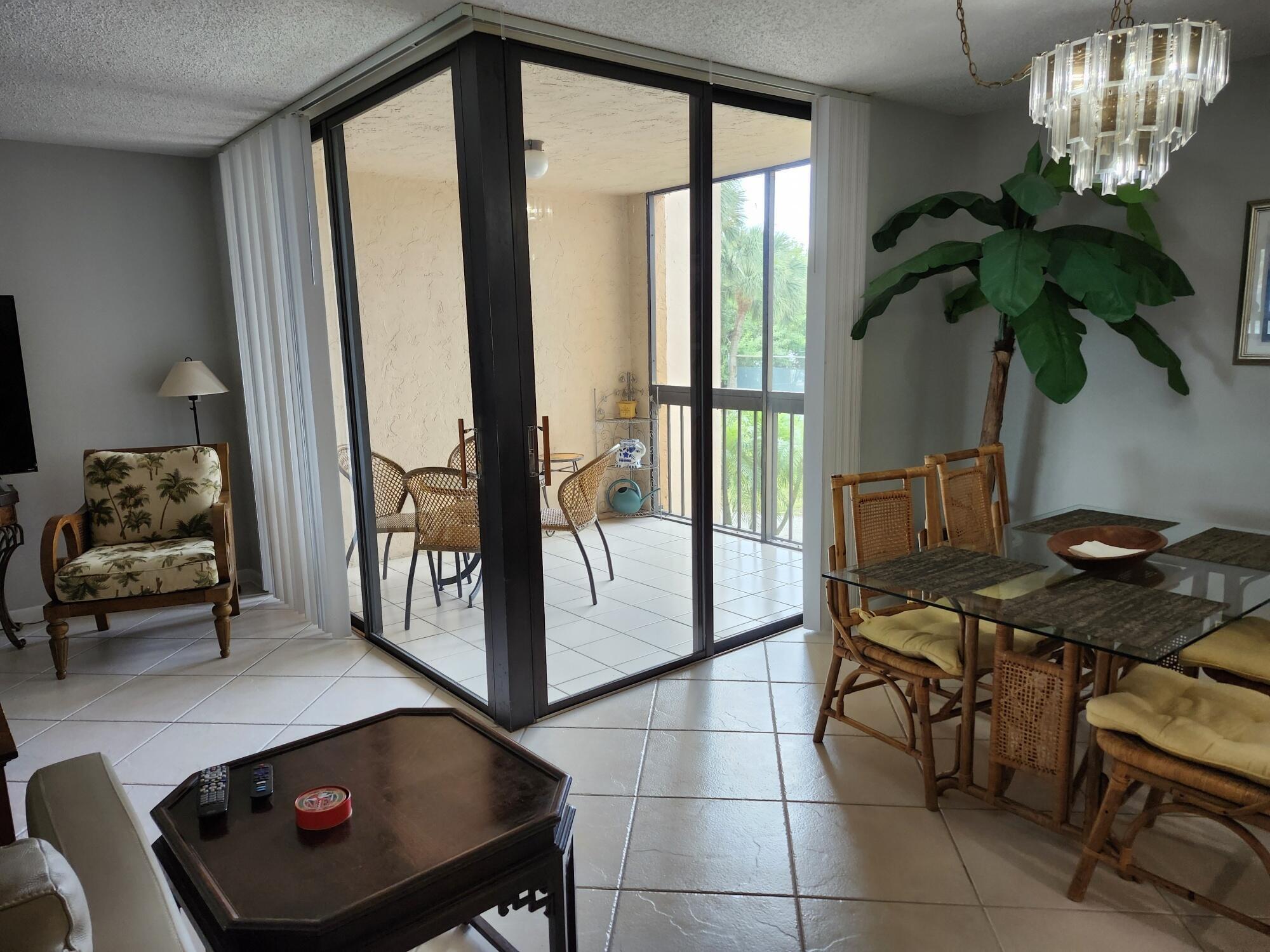 LAVERS DELRAY RACQUET CLUB CONDO - Residential Lease