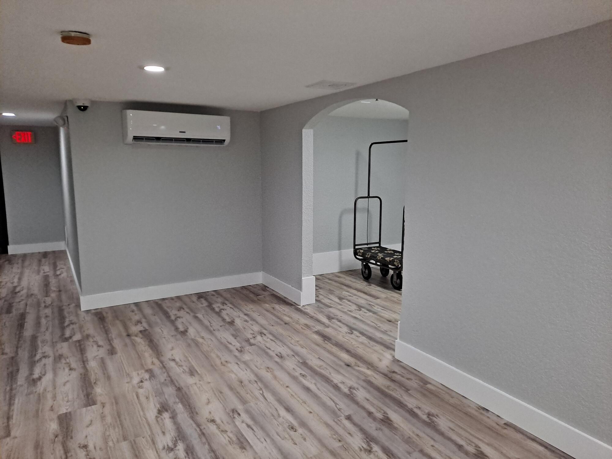 LAVERS DELRAY RACQUET CLUB CONDO - Residential Lease